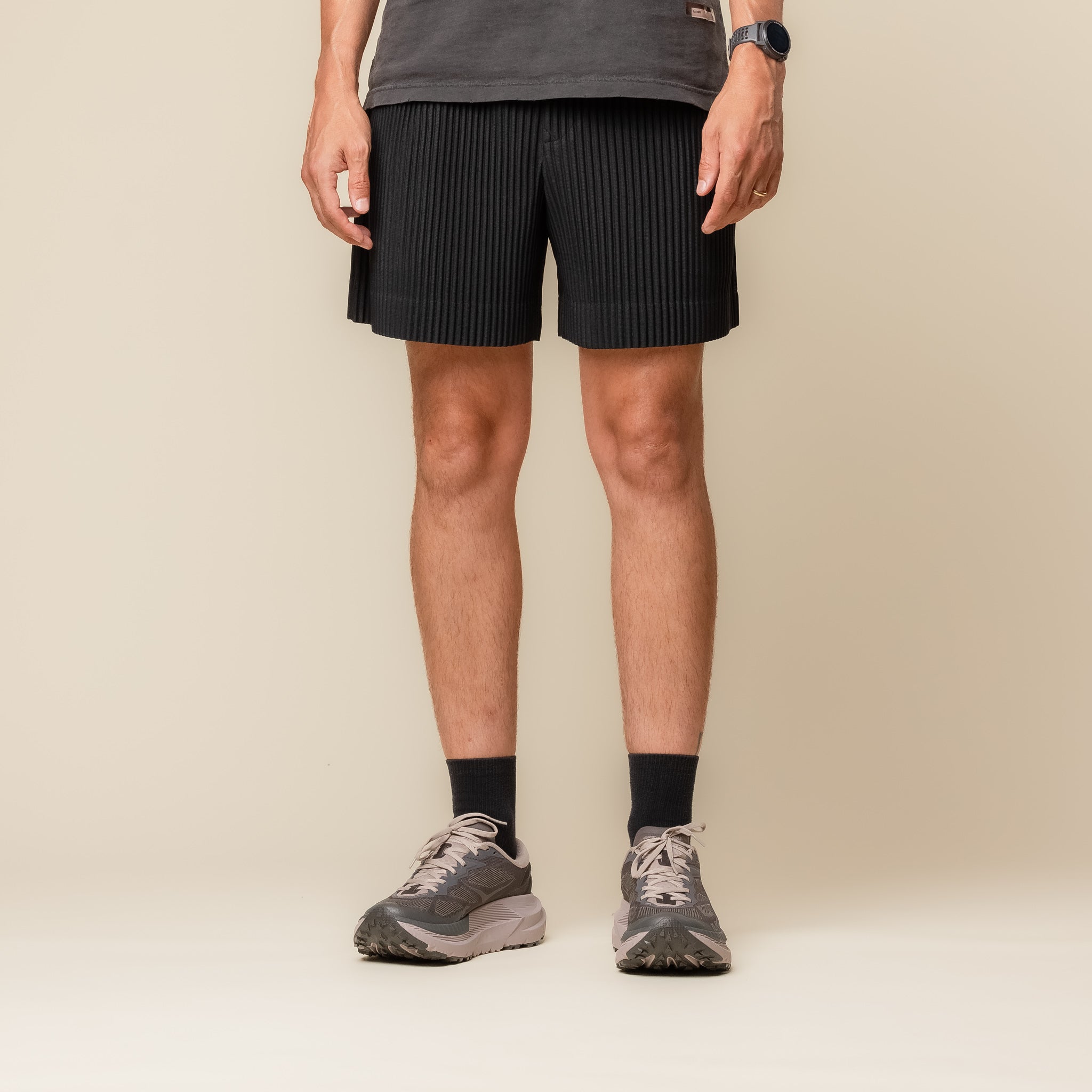 Homme Plissé Issey Miyake - Pleated Shorts - Black