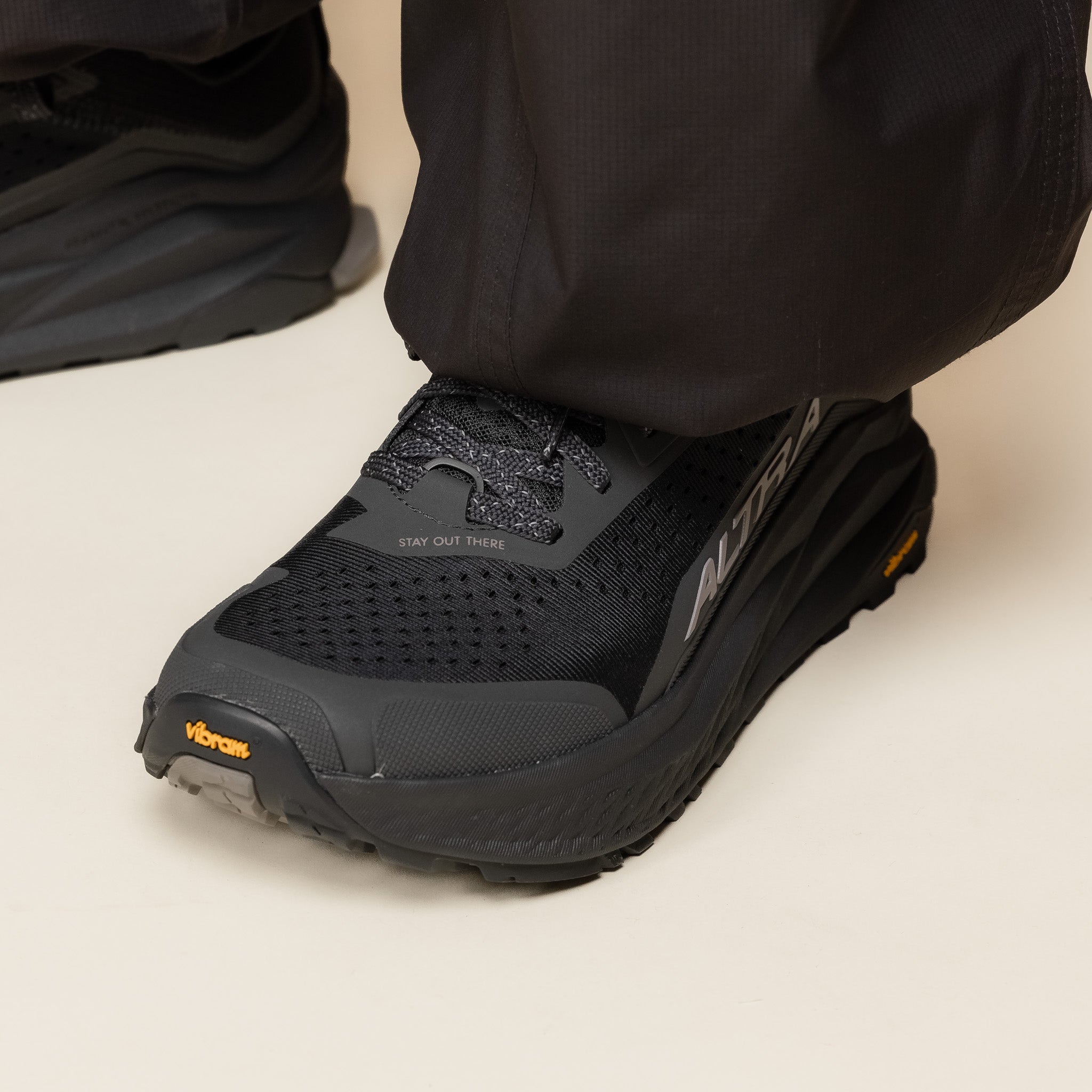 Altra - Olympus 6 Trail Shoe - Triple Black SKU: AL0A85NJ001