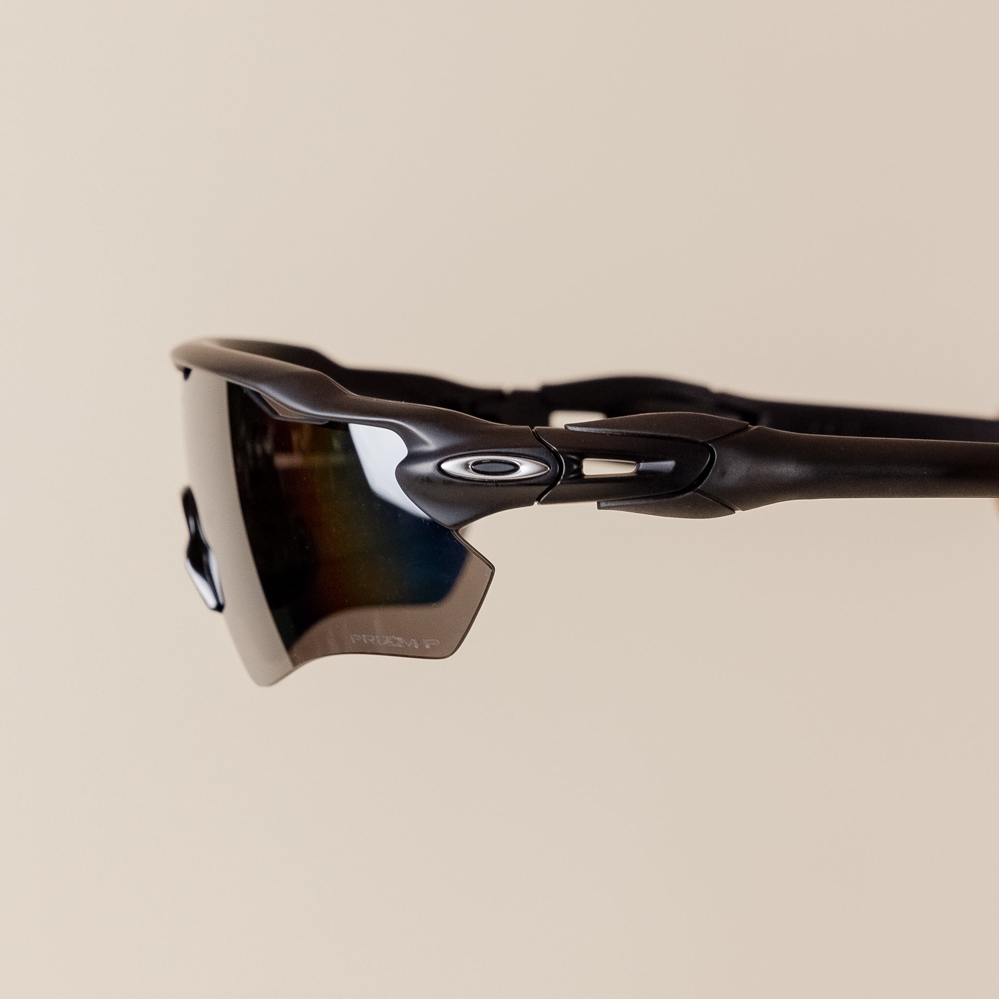 Oakley - Radar EV Path Sunglasses - Matte Black / Prizm Black Polarized 920851 - MATTE BLACK / PRIZM BLACK POLARIZED CODE: OO9208-5138