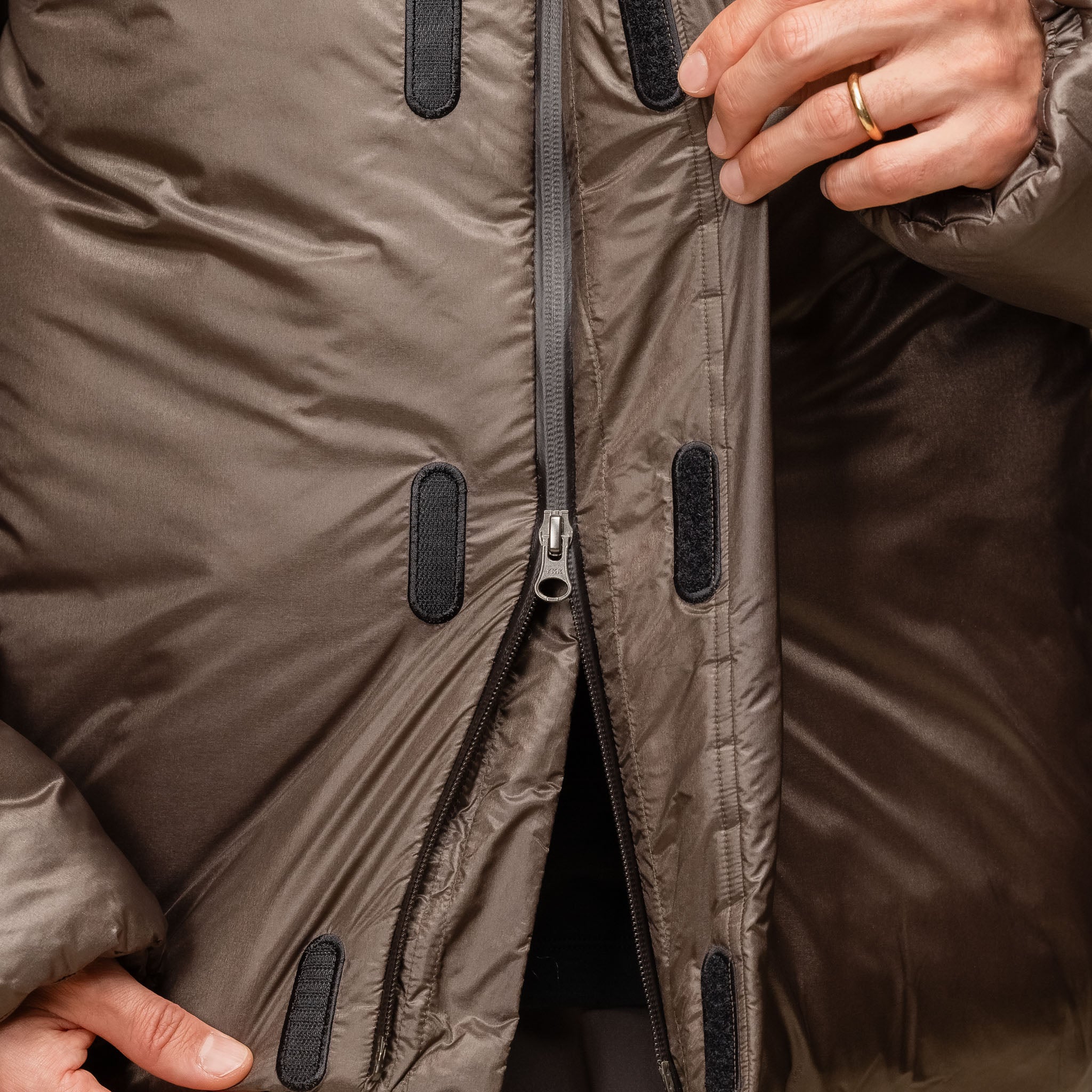 Goldwin 0 - Cloud Helicoid Parka Jacket - Jet Brown GZ24302