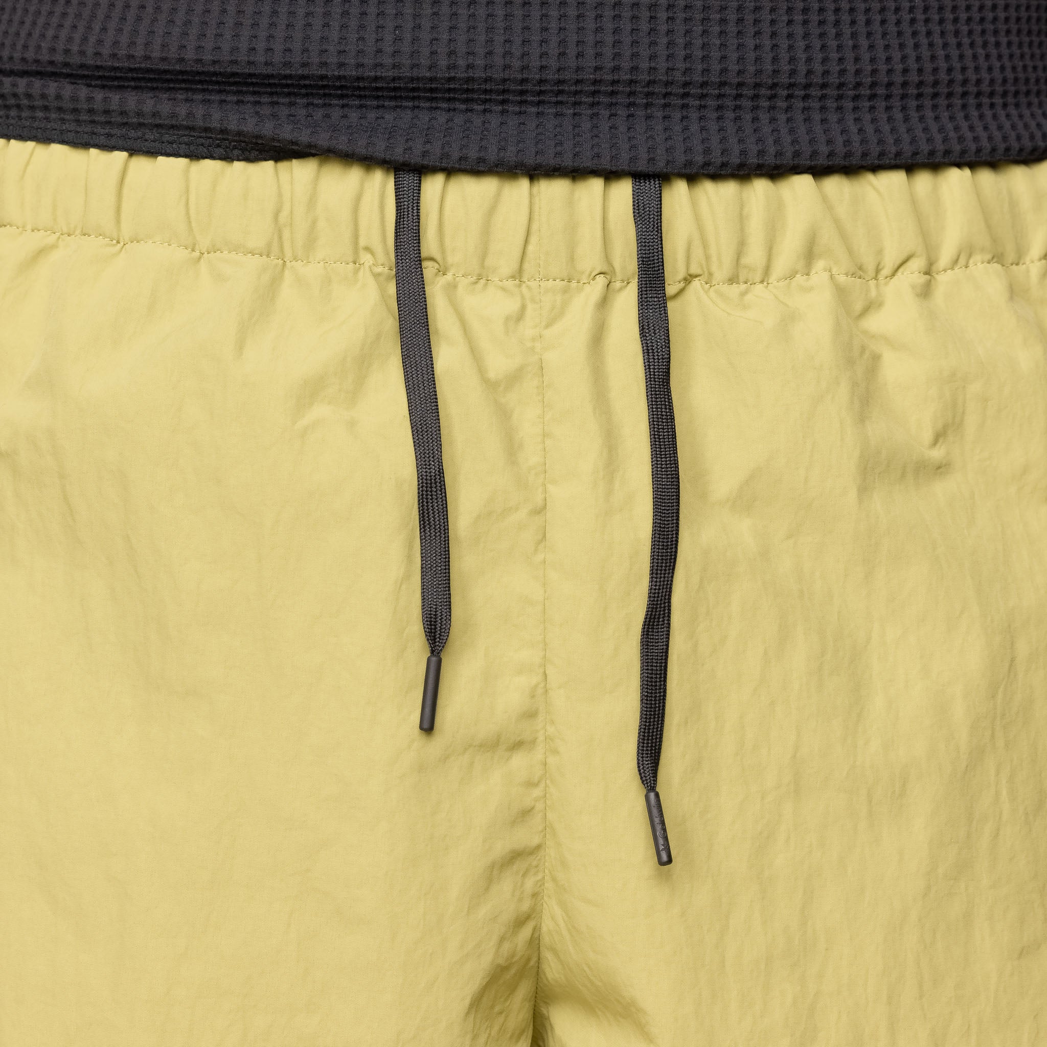 Goldwin - Nylon Shorts - Acid Oil (Yellow) GL75185