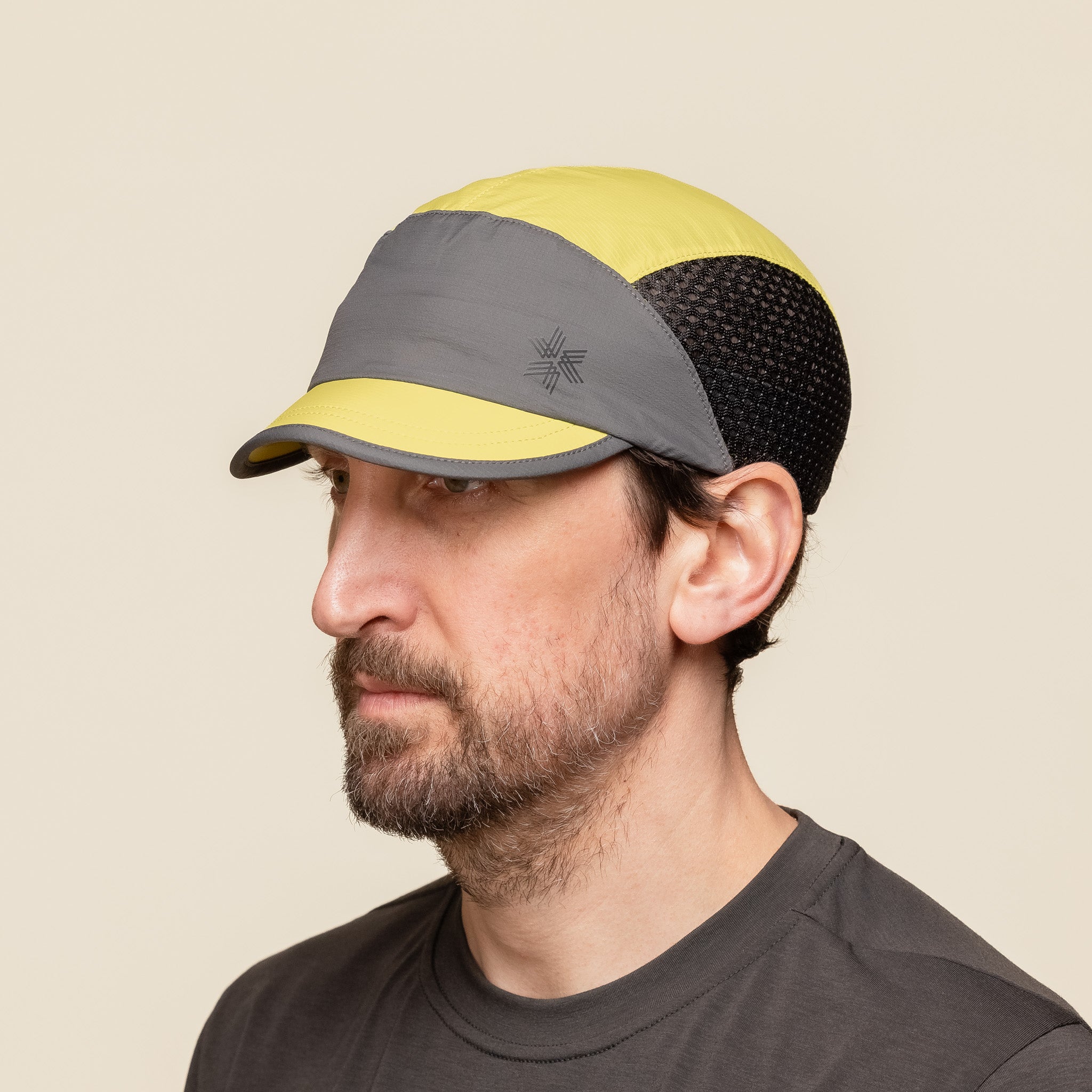 Goldwin - Compact Run Mesh Cap - Citronelle x Shadow Grey GM95191