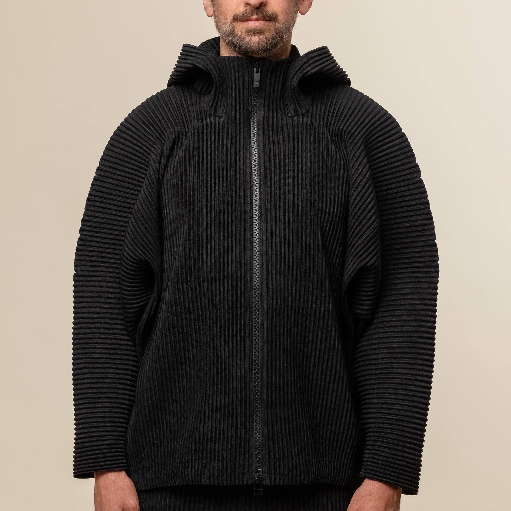 Homme Plissé Issey Miyake - Hooded Pleats Jacket - Black HP56JL121_15