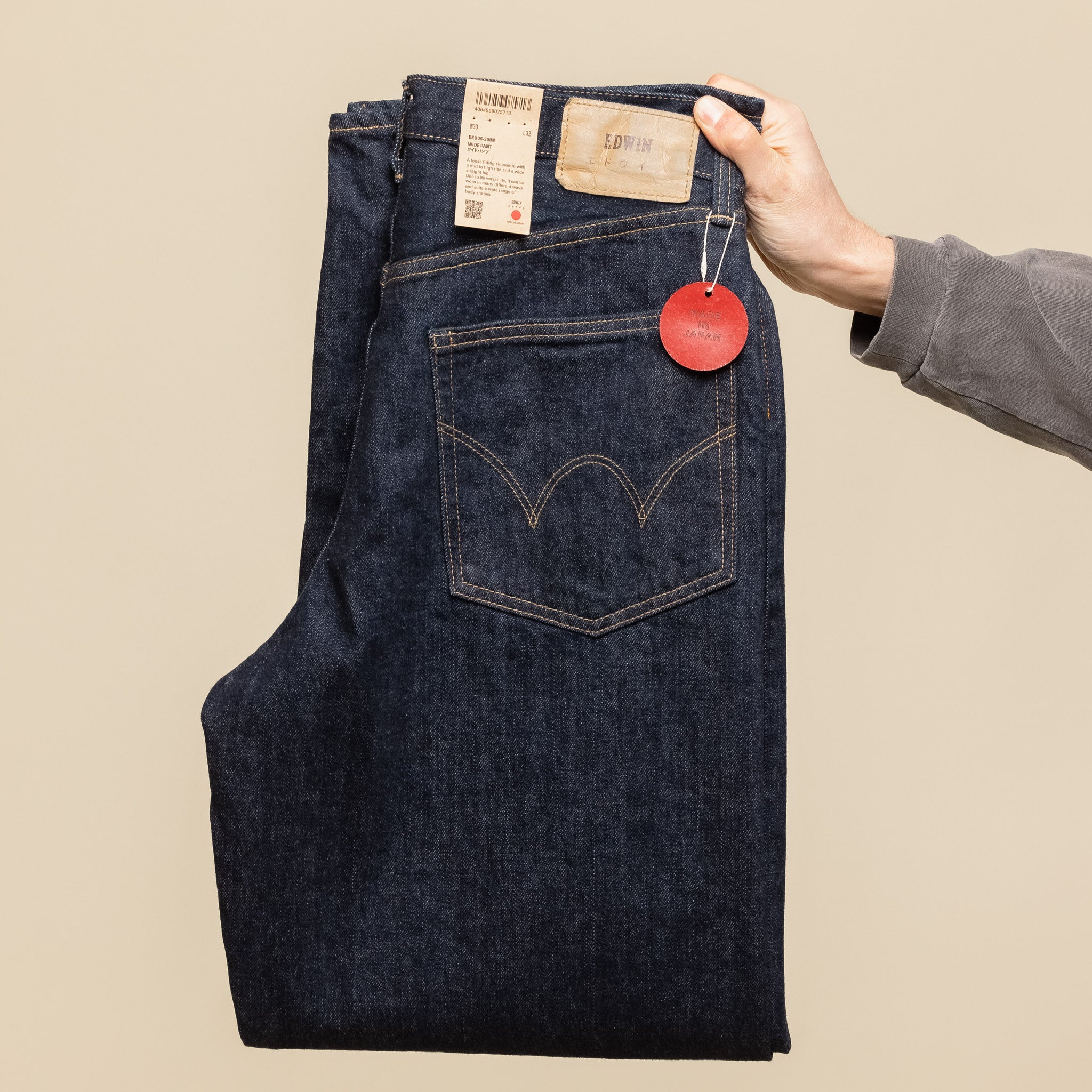 I032085_01_02 Edwin Jeans - Made in Japan Wide Pant - Blue Rinsed