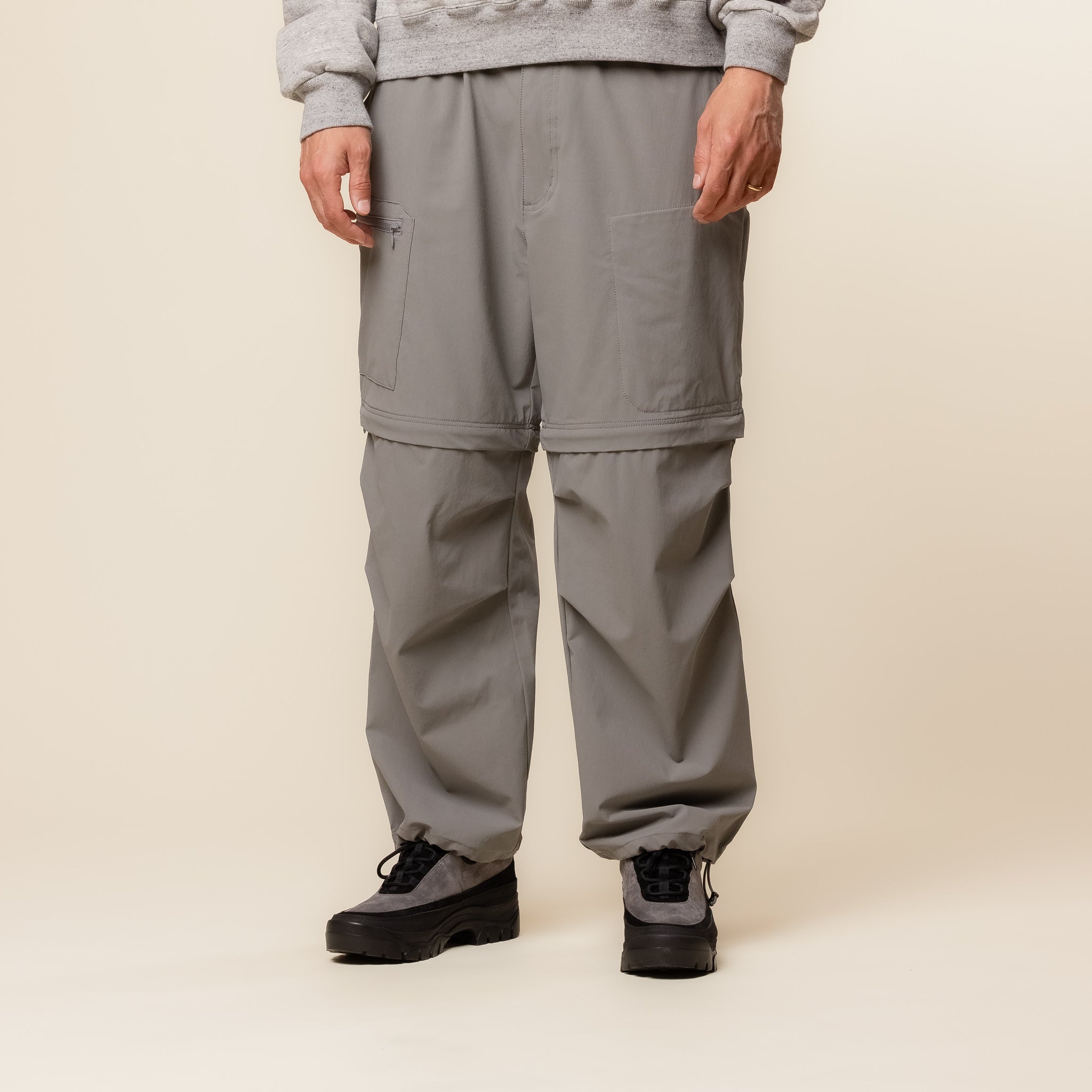 SEDAN ALL-PURPOSE - Convertible Pants - Grey