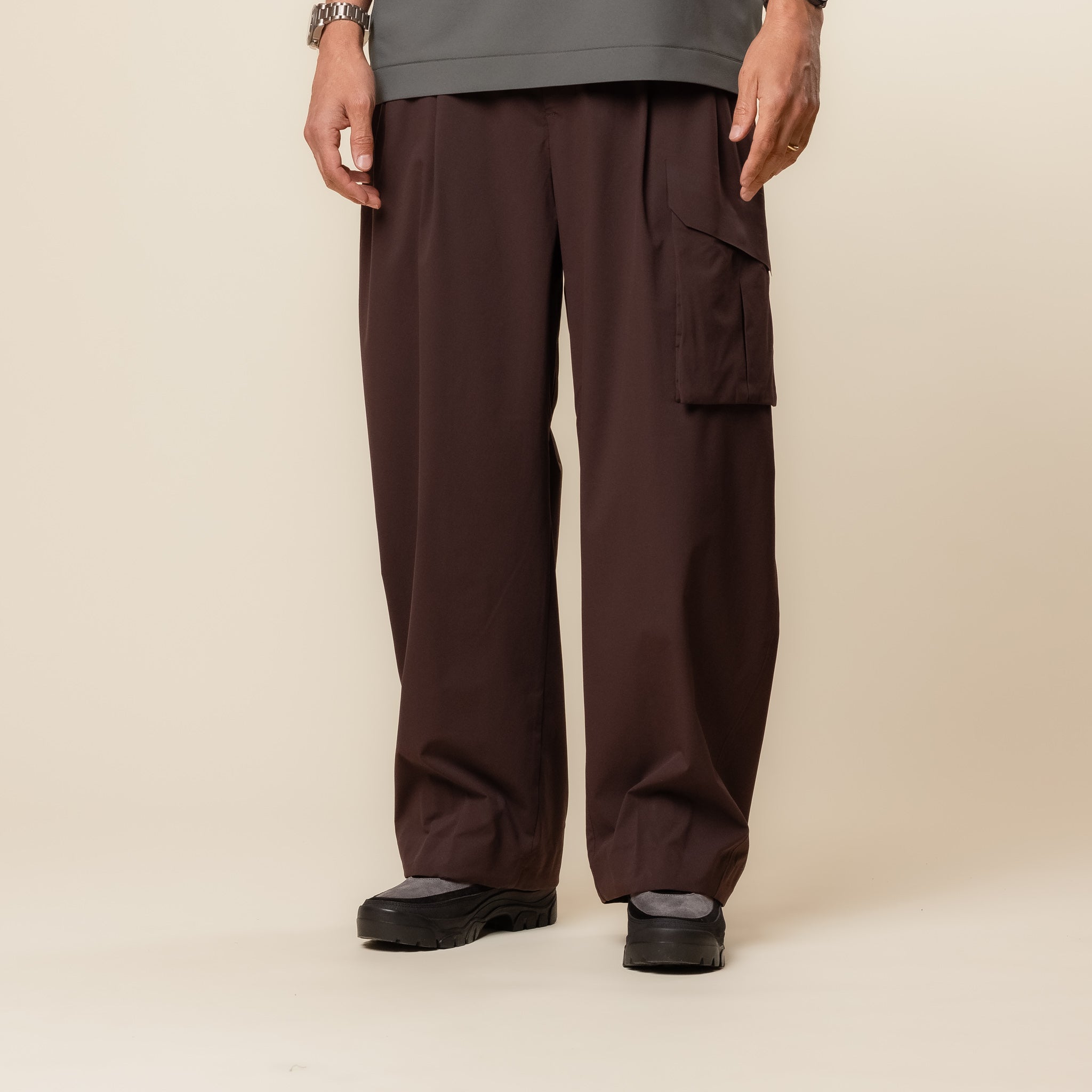 Descente Allterrain - Airflow Wide Cargo Pants - Deep Mahogany