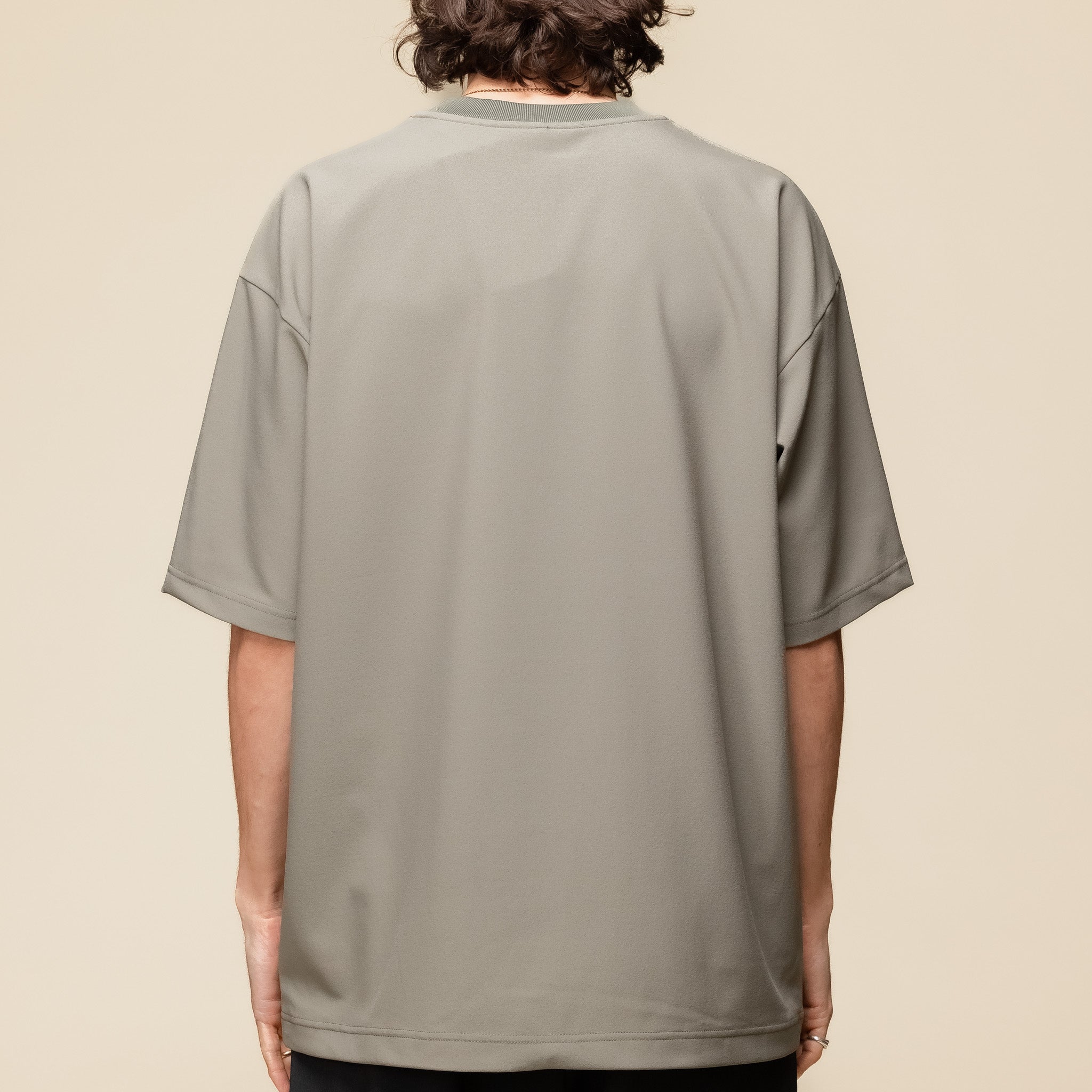 DLMXGA52U Descente IO - Tech Half Sleeve T-Shirt - Ash Green "descente I/O" "descente allterrain" "descente t-shirt"