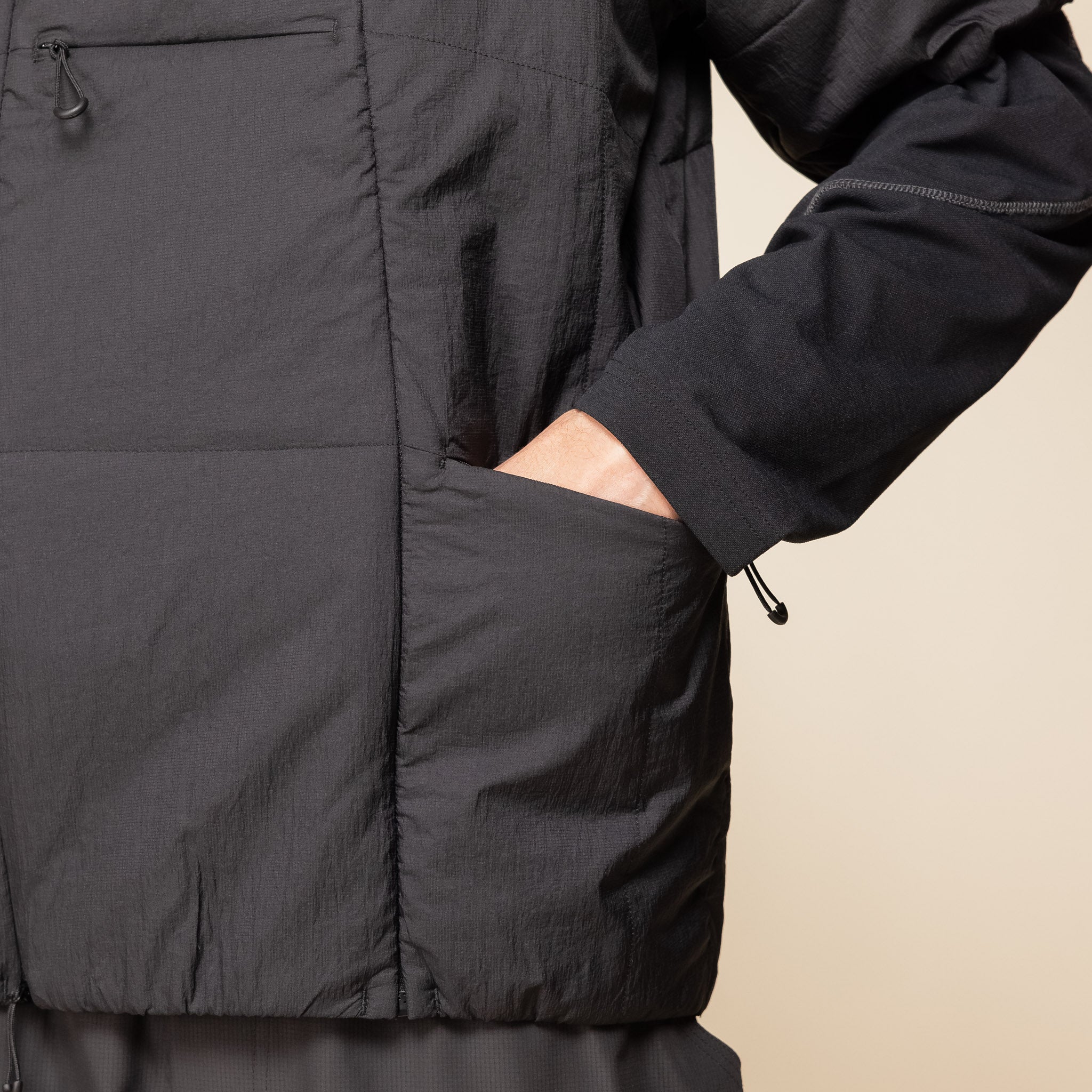 HNDN-027 Norbit by Hiroshi Nozawa - Insulation Inner Bush Short Sleeve T-Shirt Jacket - Black