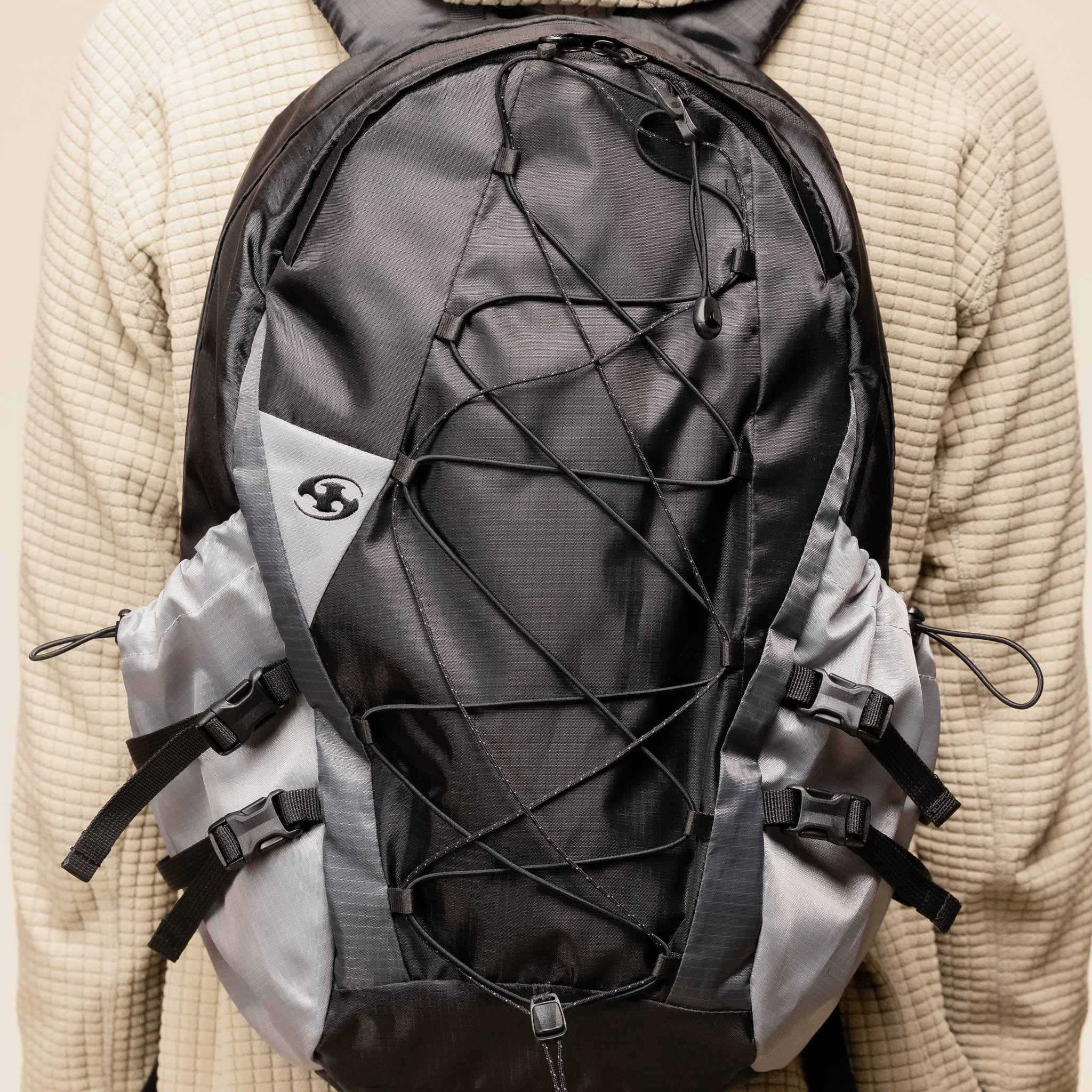 CHVIELEA507QIN San San Gear - String Backpack - Black
