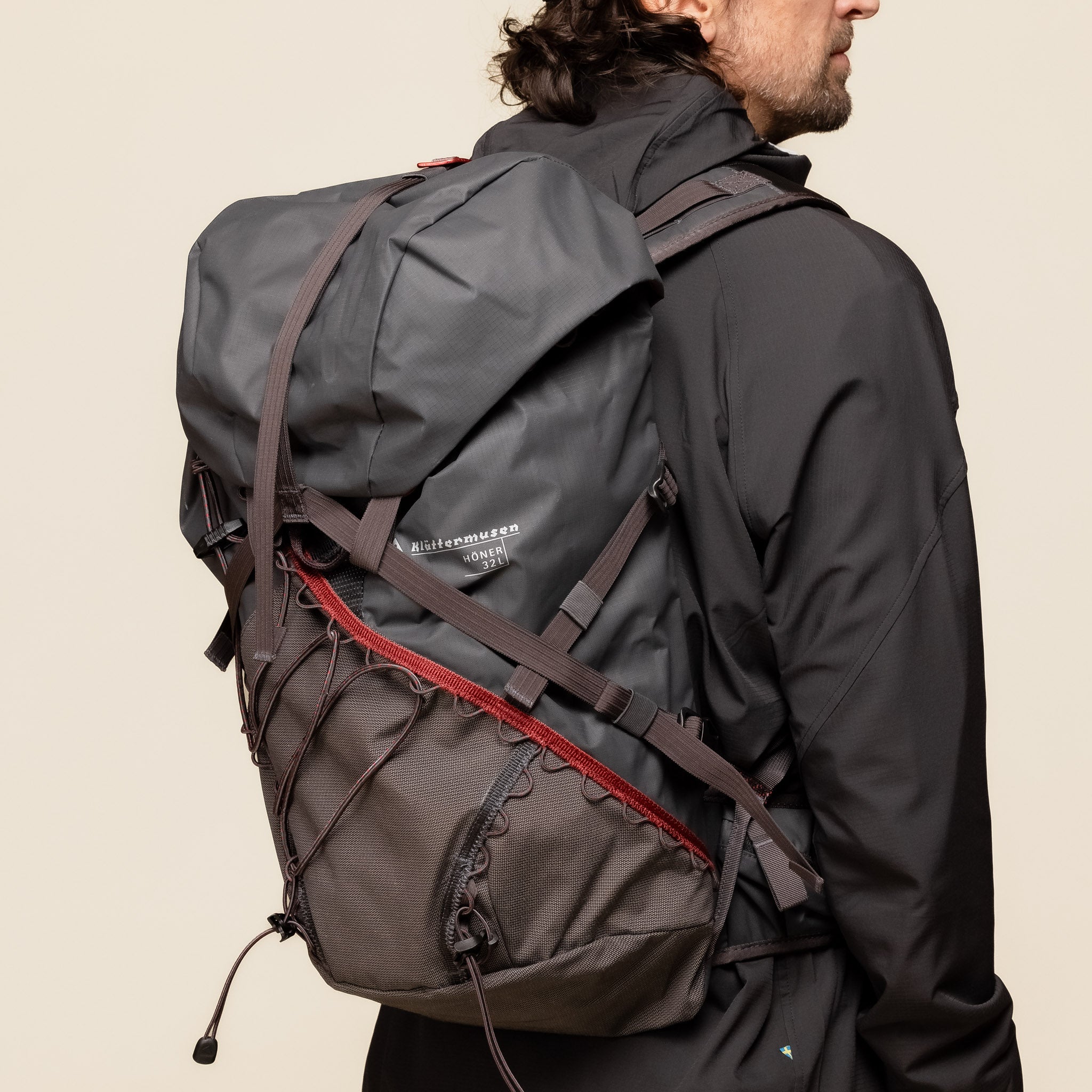 Klättermusen - Höner Alpine Backpack 32L - Raven Black