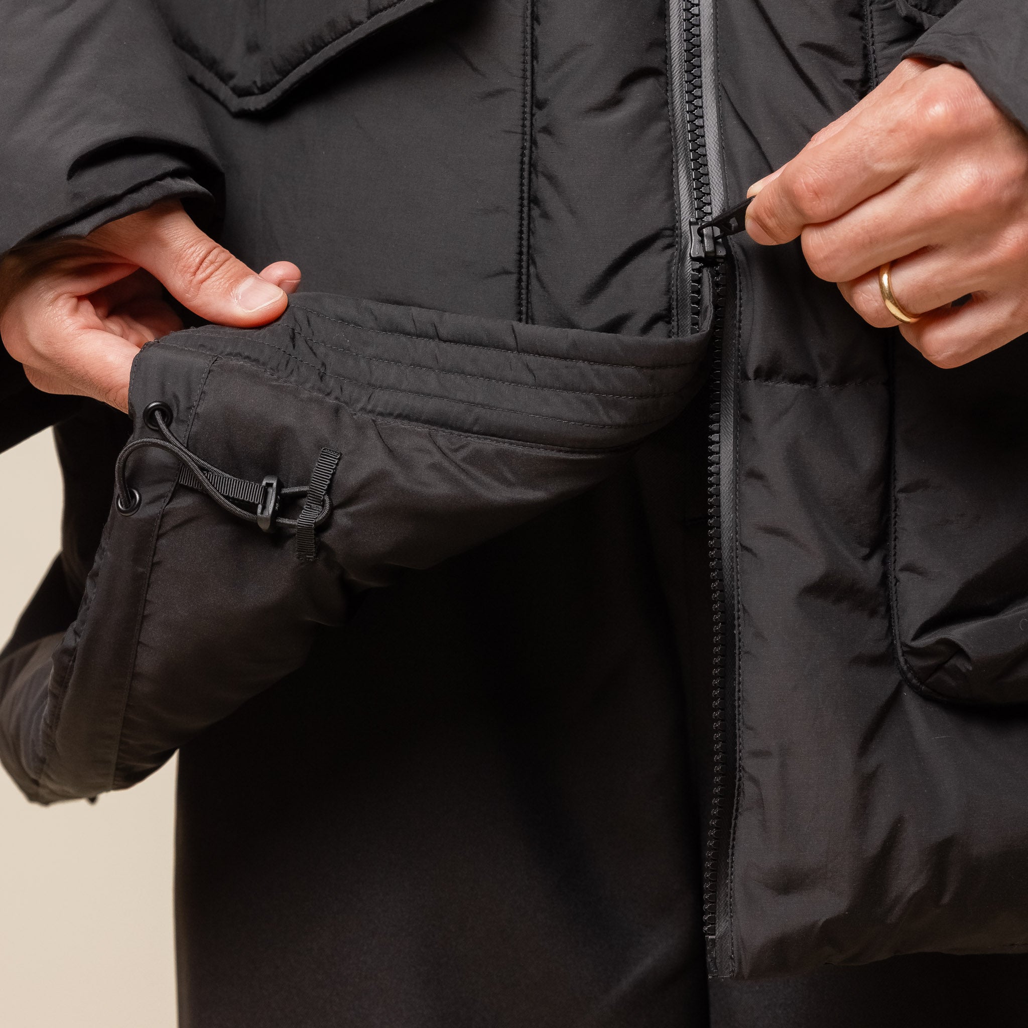 F/CE - Recycled Down Detachable Hood Jacket - Black