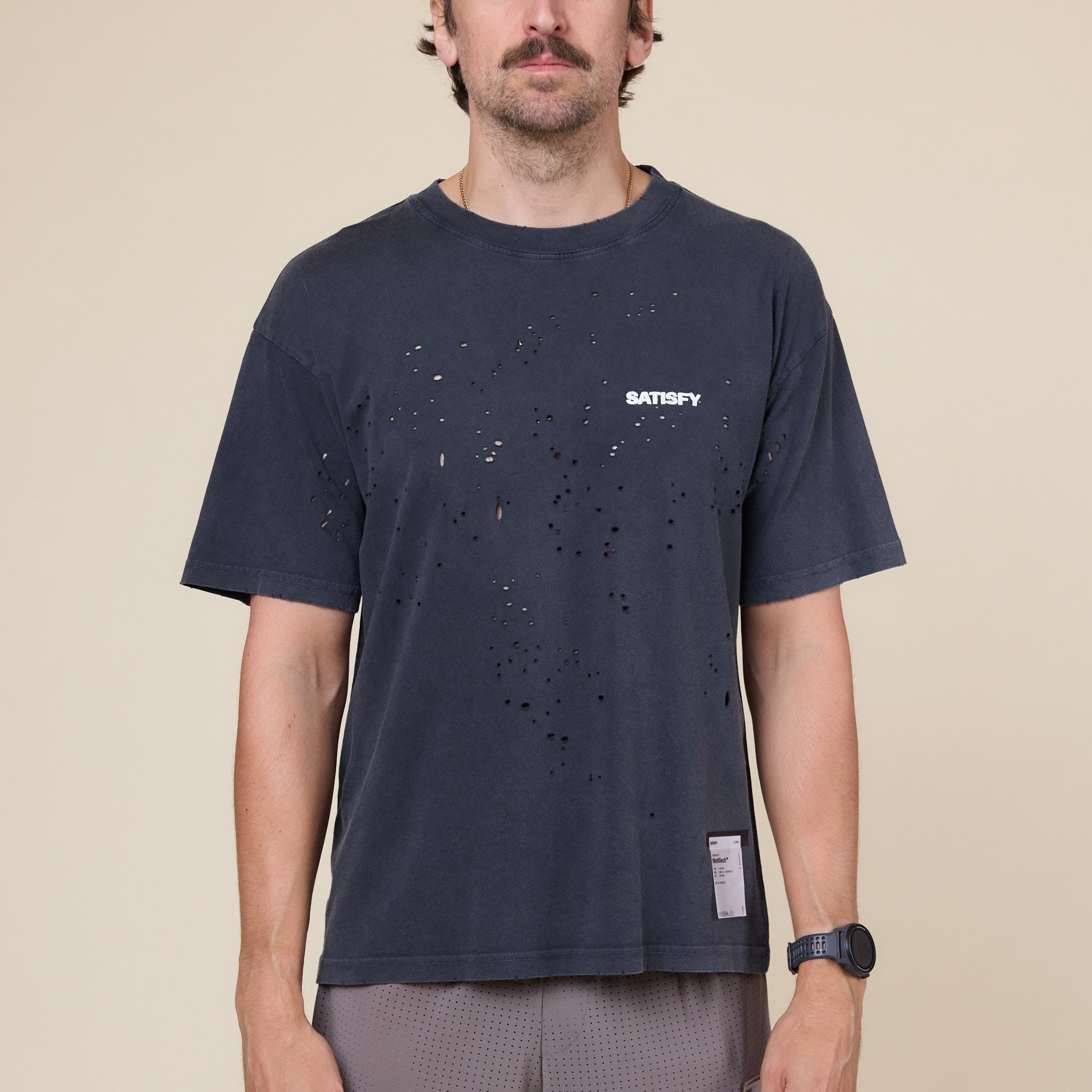 Satisfy Running - MothTech™ T‑Shirt - Aged Black