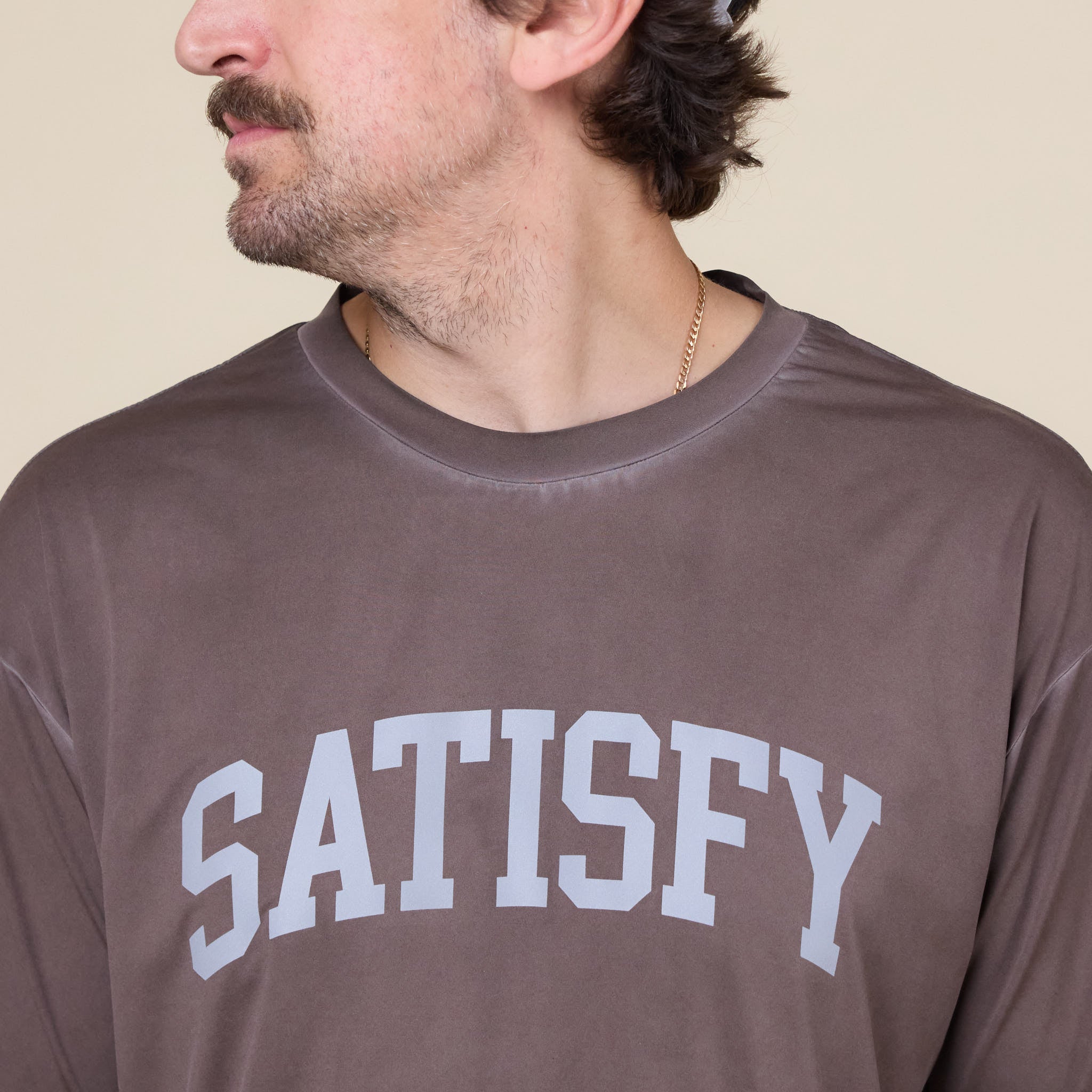Satisfy Running - AuraLite™ T-Shirt - Pigment Brown