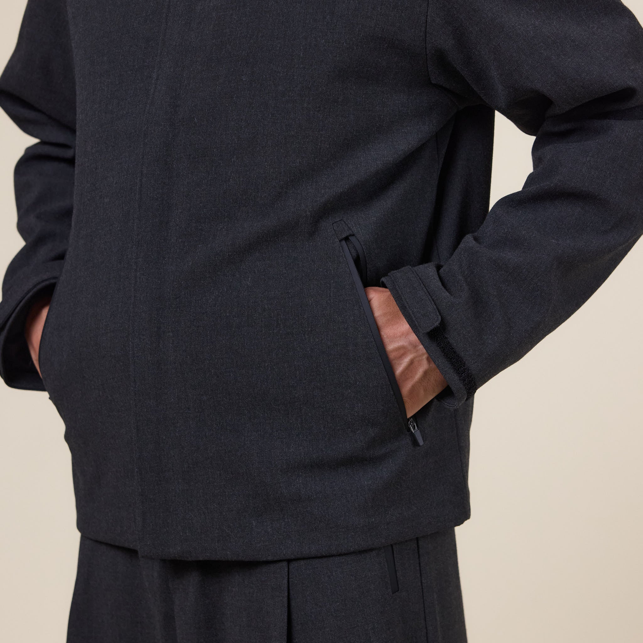 Hiking Patrol - Waypoint Texture Jacket - Dark Grey