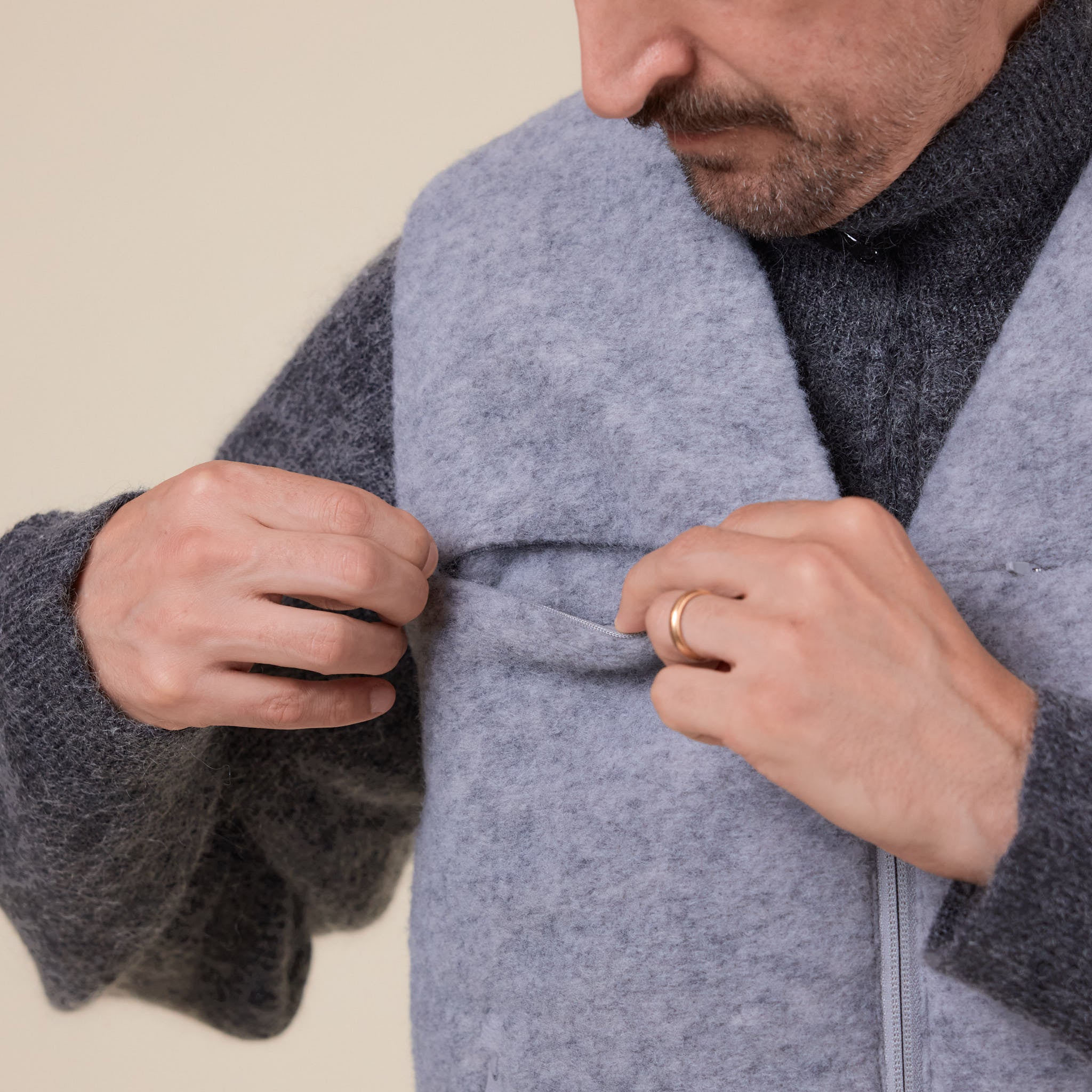 Hiking Patrol - Element Texture Down Vest Jacket - Grey