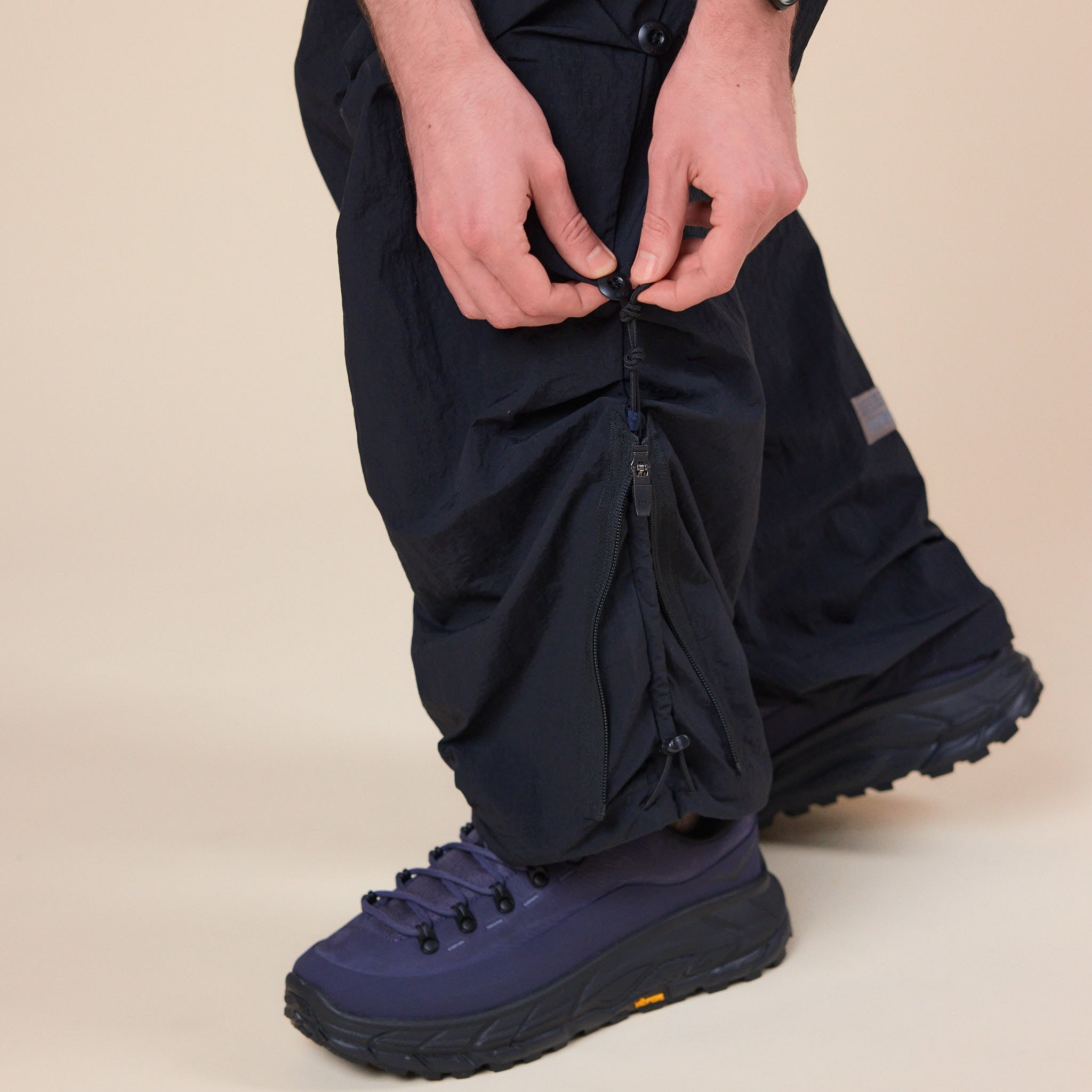 Poliquant - Changing Length Wide Zip Up Pants - Black