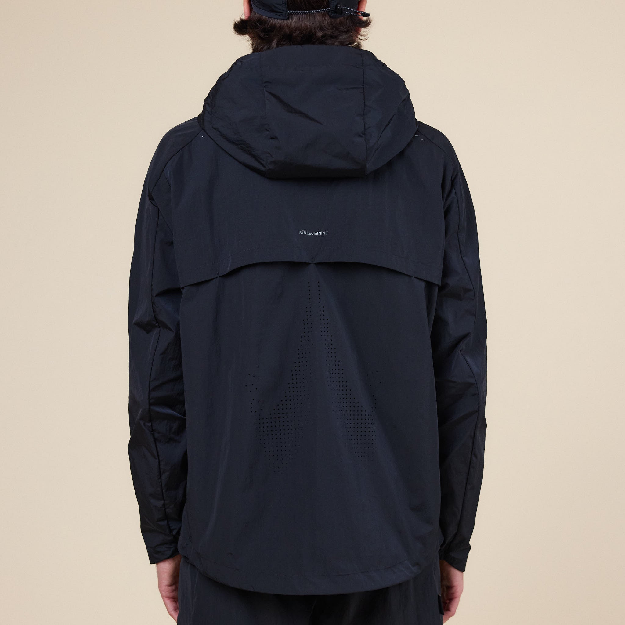 NINEpointNINE x LI-NING - Light Tracker Training Jacket - Black