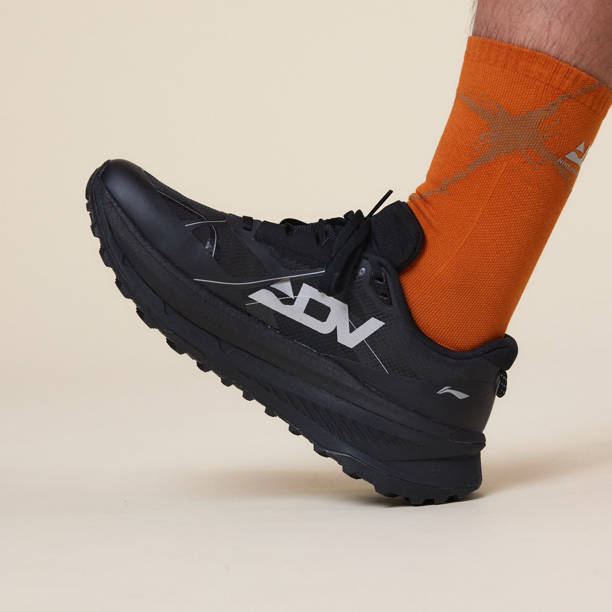 NINEpointNINE x LI-NING - Light Tracker Duli 2 Trail Trainer - Black