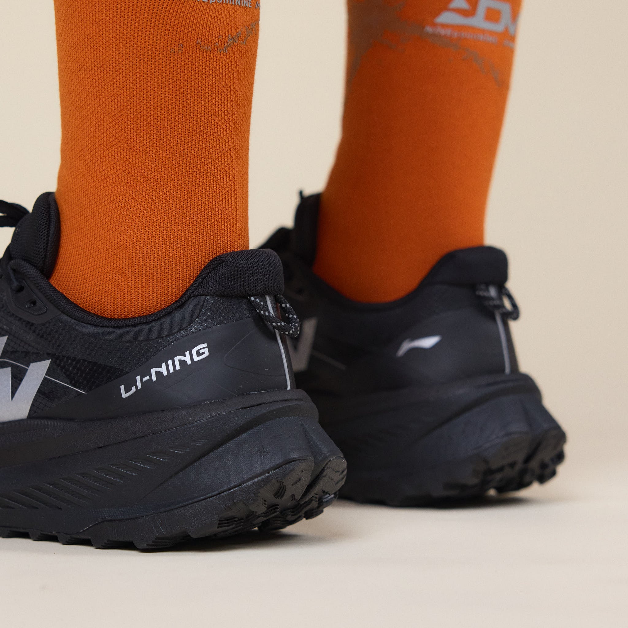 NINEpointNINE x LI-NING - Light Tracker Duli 2 Trail Trainer - Black