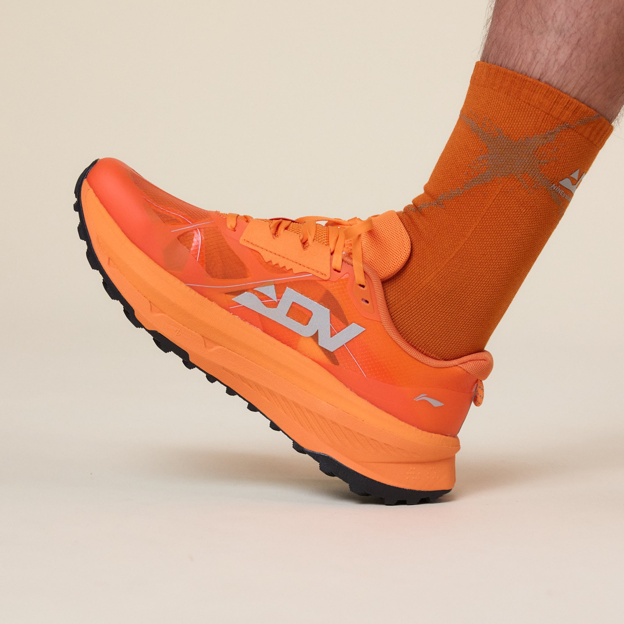 NINEpointNINE x LI-NING - Light Tracker Duli 2 Trail Trainer - Orange
