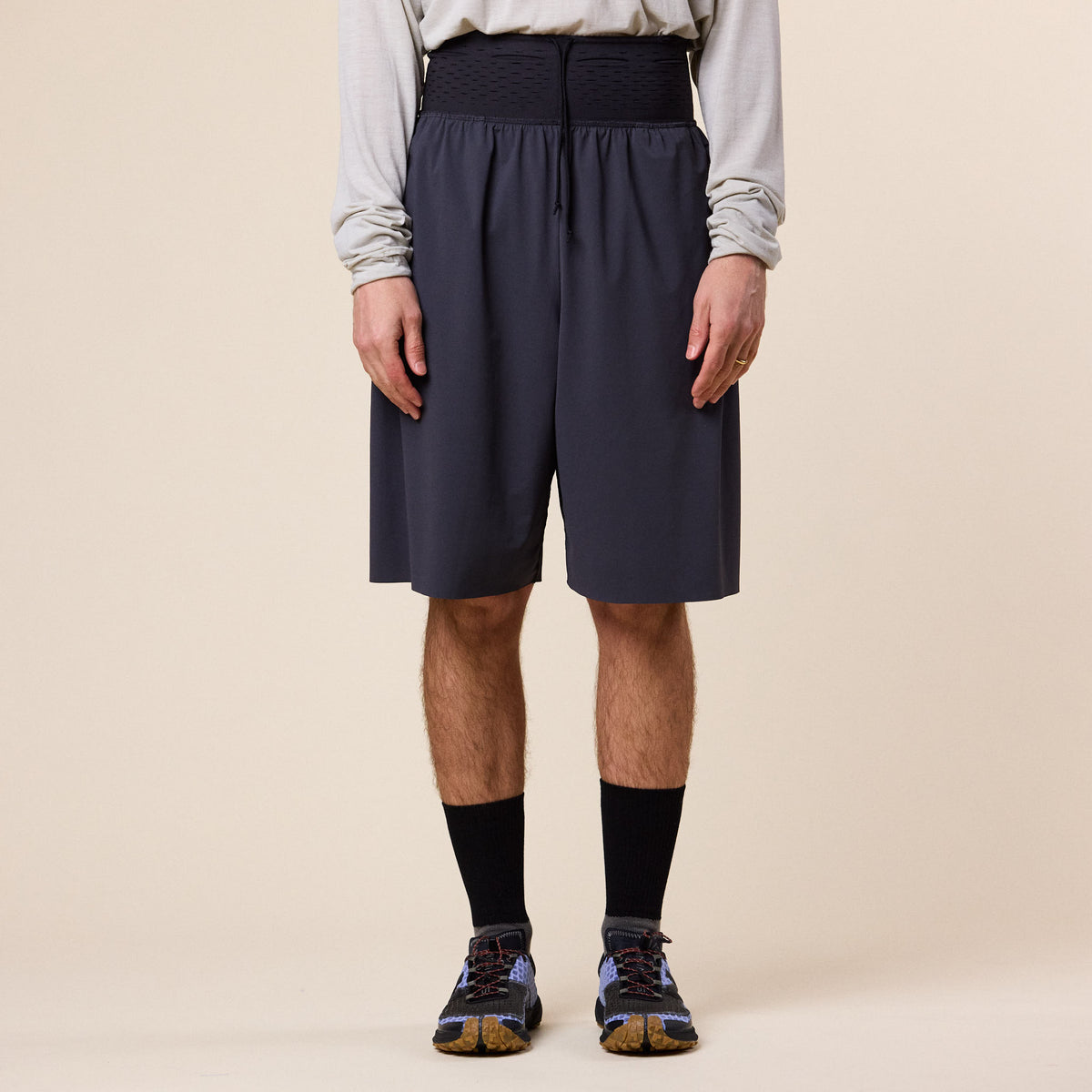 Gnuhr - Warp Short Long - Anthracite | T.T.O.O