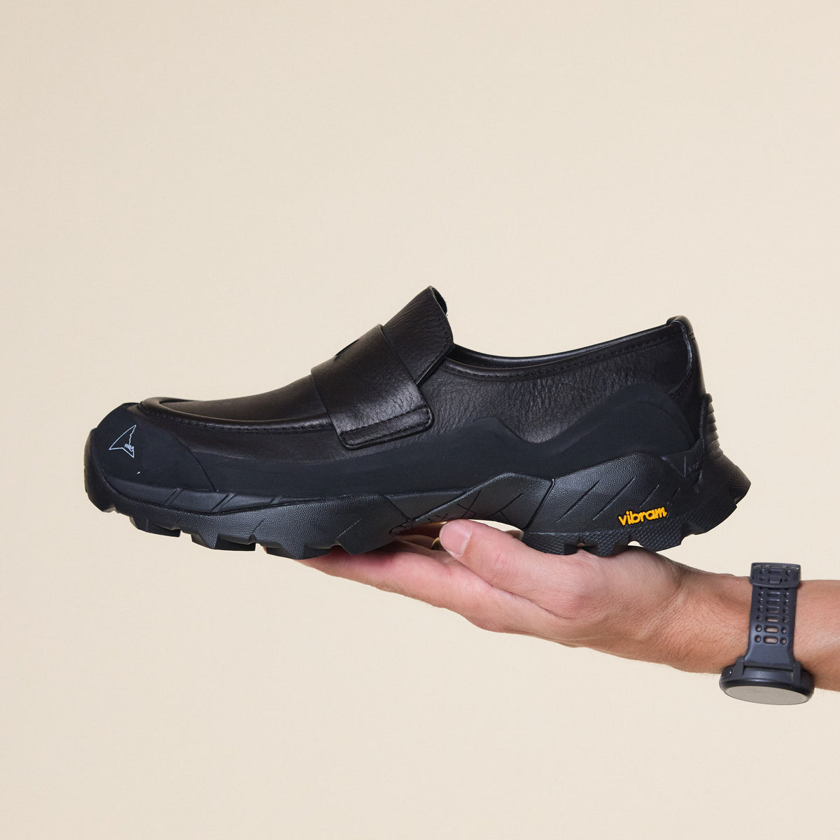 Roa Hiking - Loafer Shoes - Black | T.T.O.O
