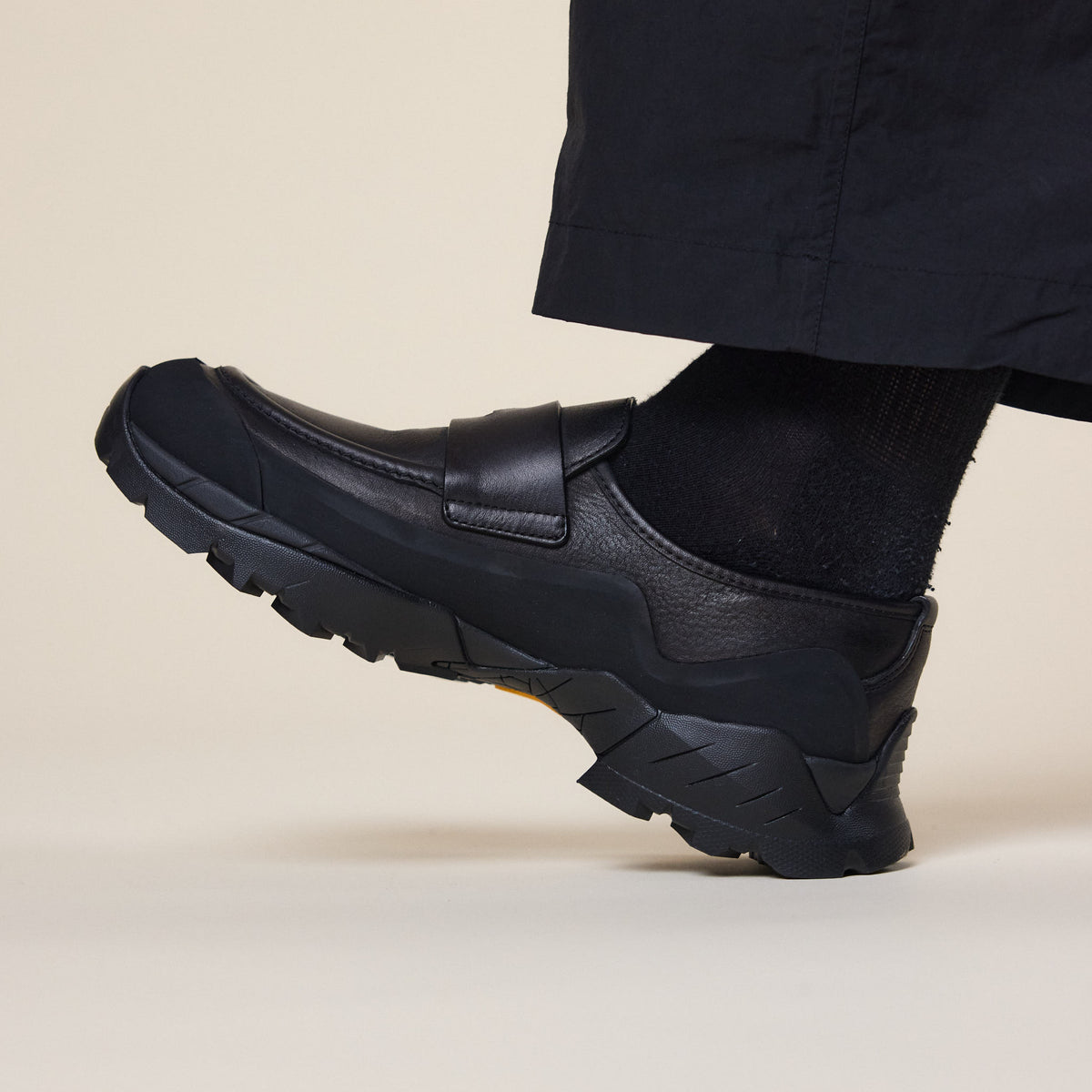 Roa Hiking - Loafer Shoes - Black | T.T.O.O