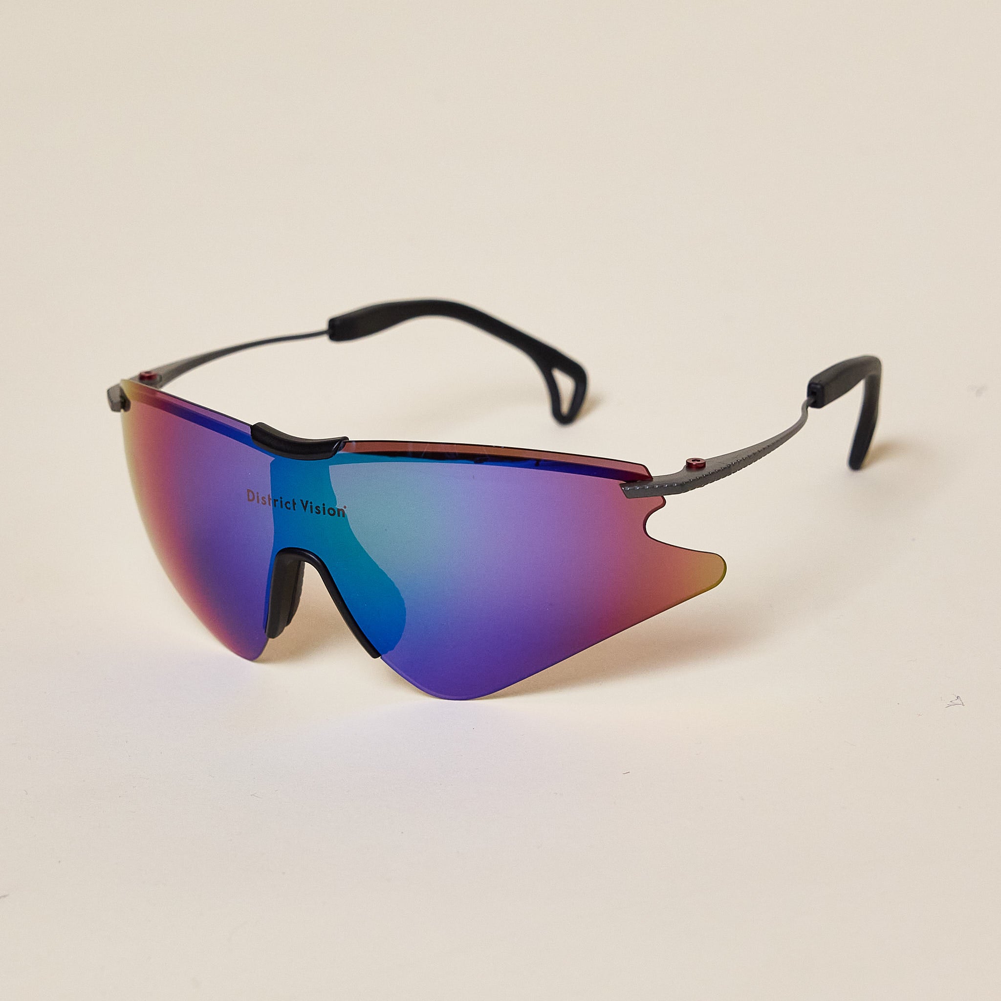 District Vision - Kohei Aero Blade Ti - Graphite D+ Opal Mirror