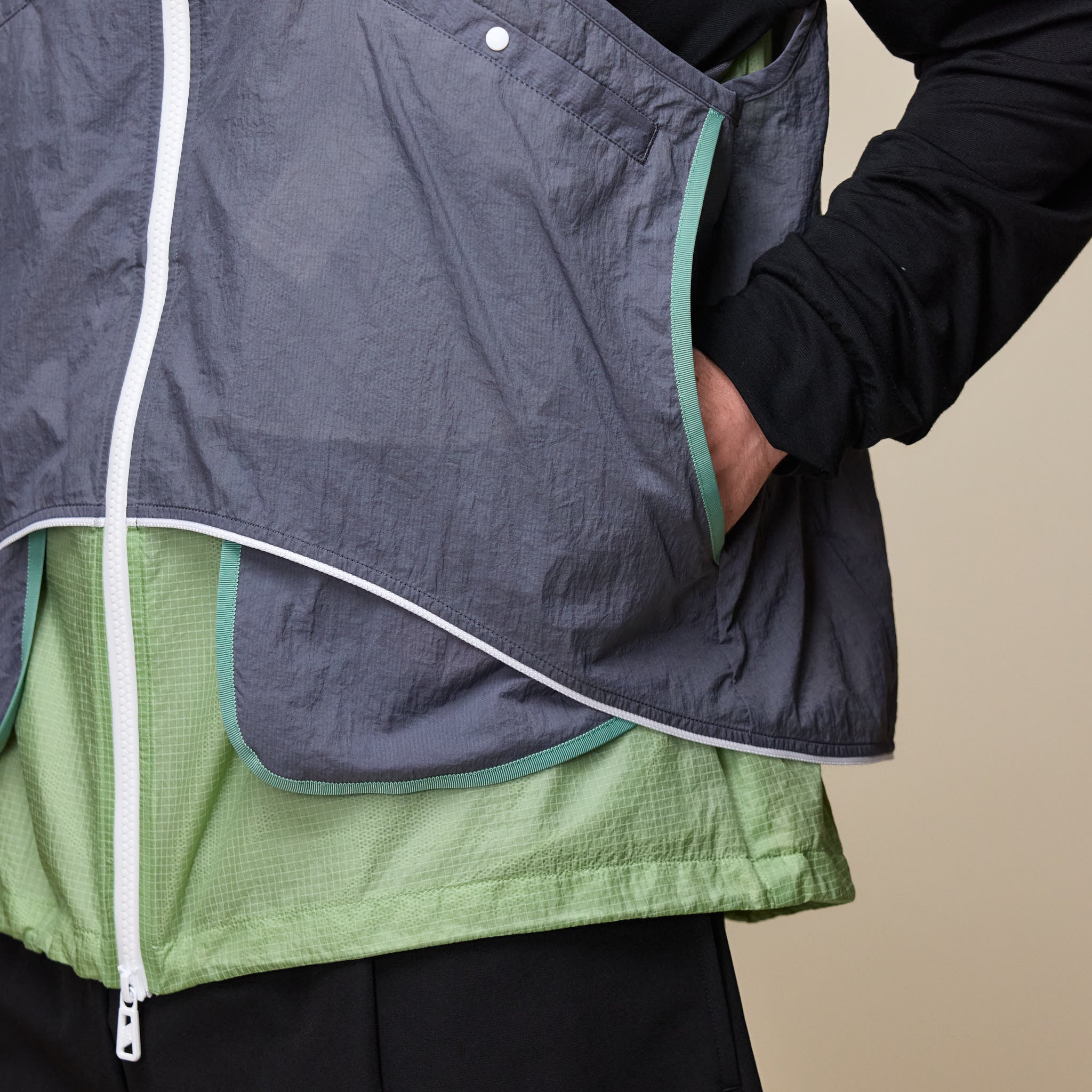 F/CE - Layering Utopia Dyneema Vest Jacket - Mint Green FPA01251U0001