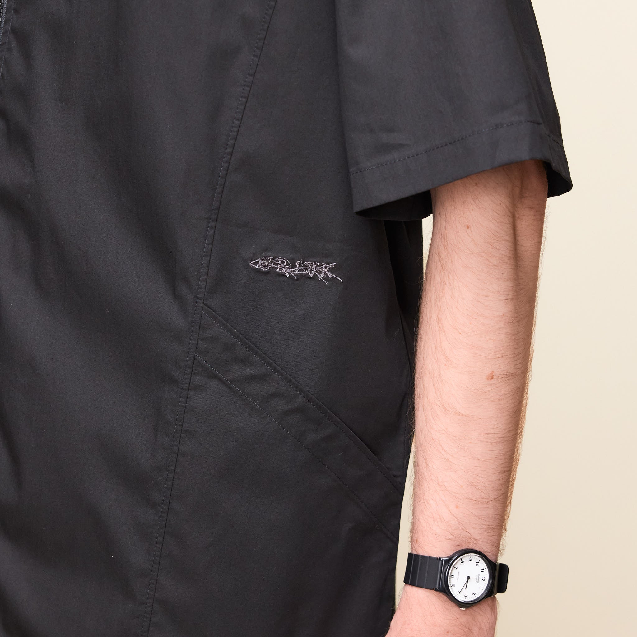 GR10K - Poplin Zipped Short Sleeve Shirt - Black BG127084DI-09-M
