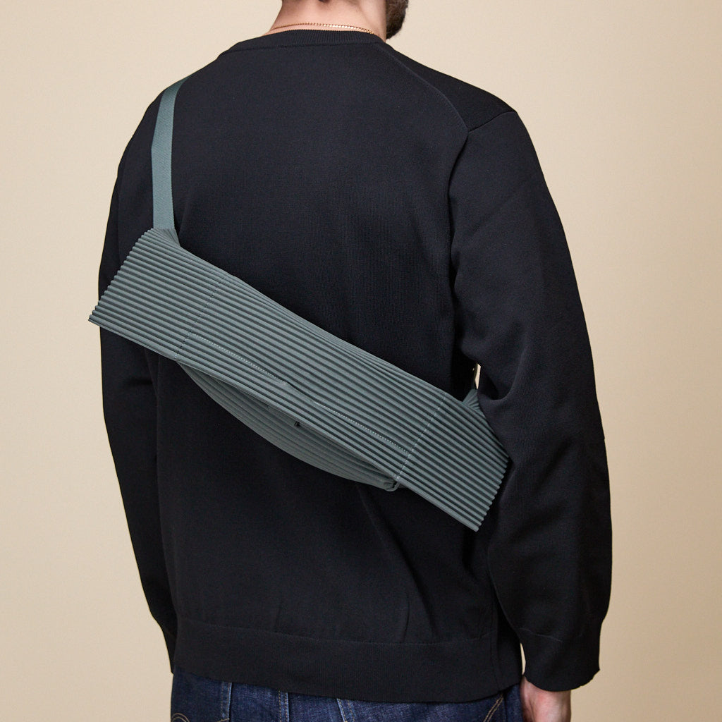 Homme Plissé Issey Miyake - Unit Bag - Moss Green
