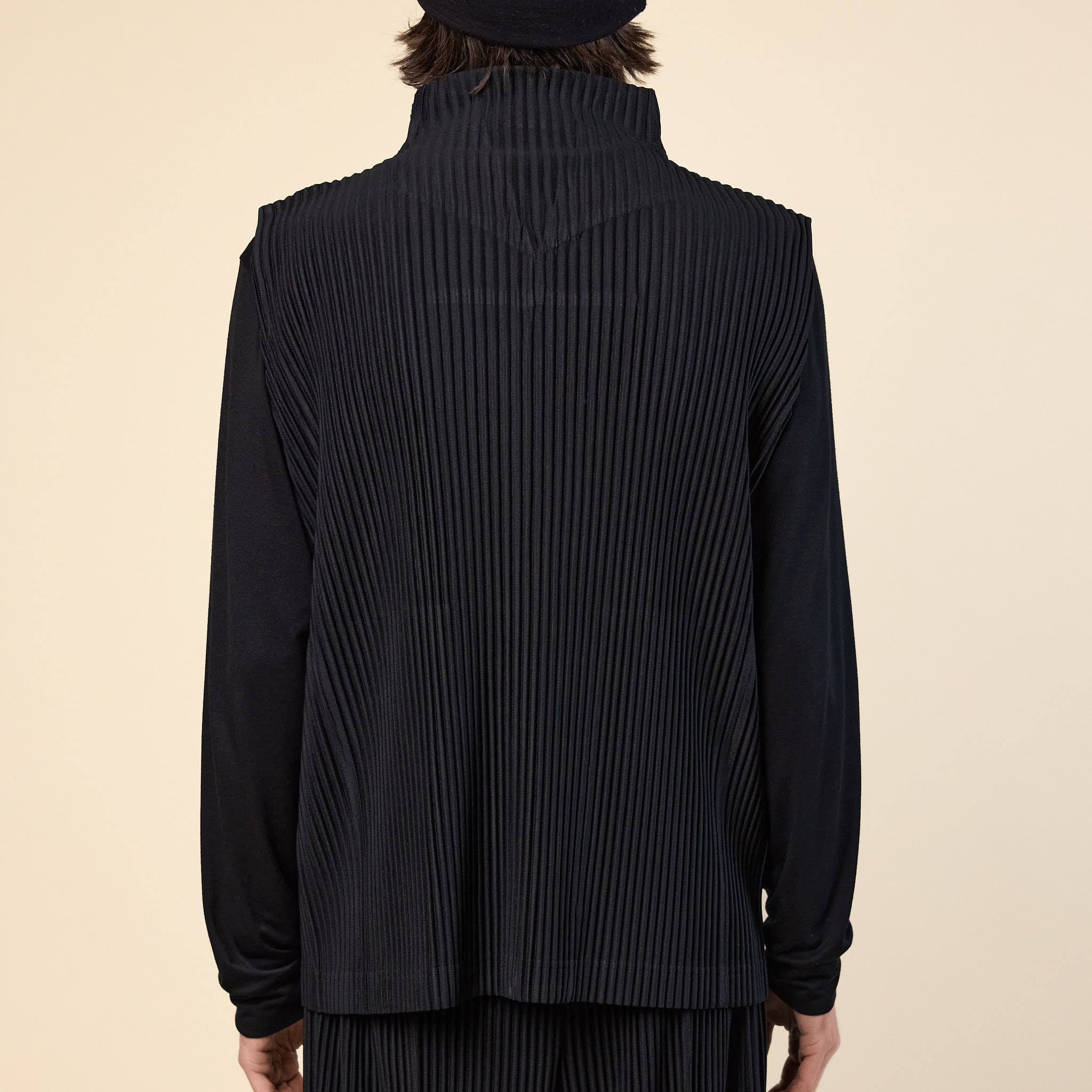 Homme Plissé Issey Miyake - Vest Jacket - Black