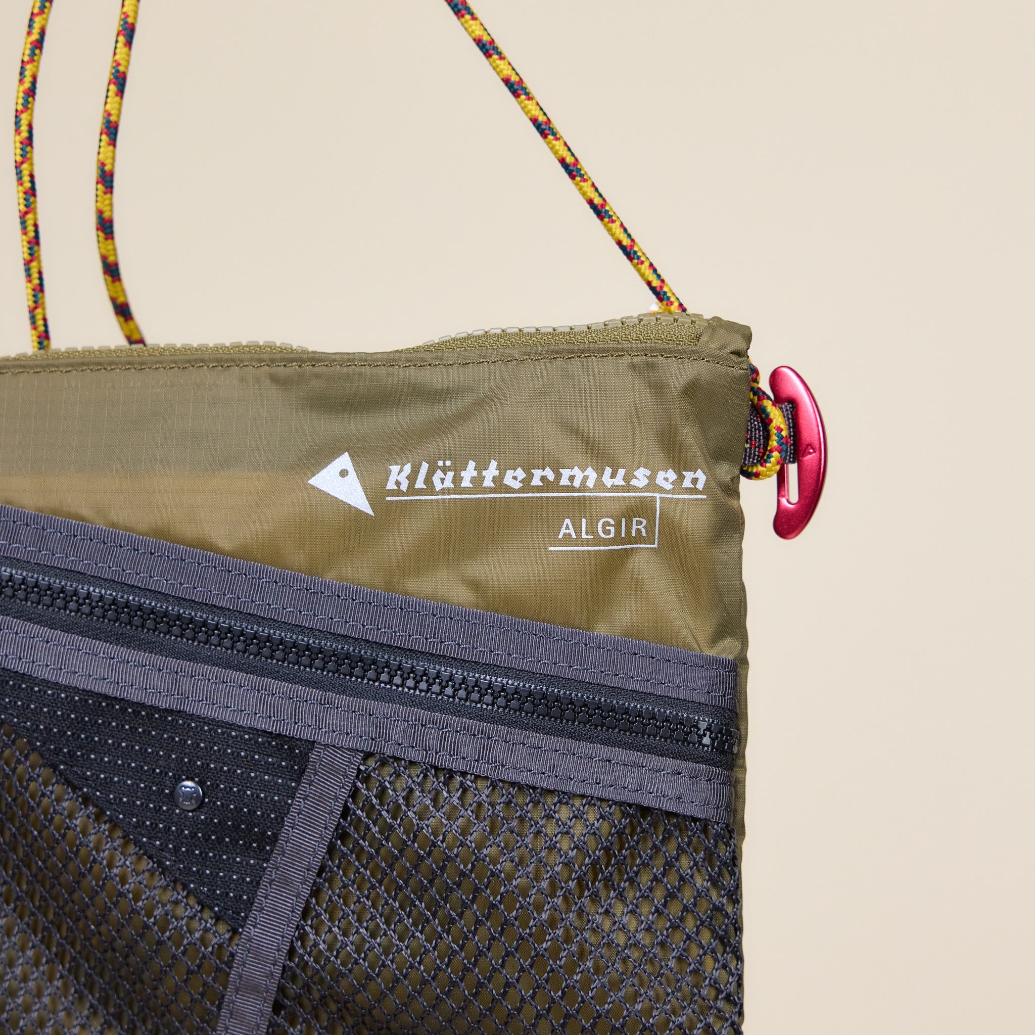 Klättermusen - Algir Accessory Bag Medium - Olive
