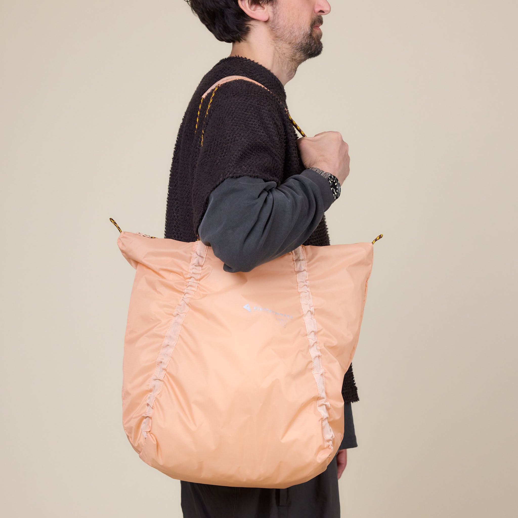 Klättermusen - Gebo Bag 23L - Salmon