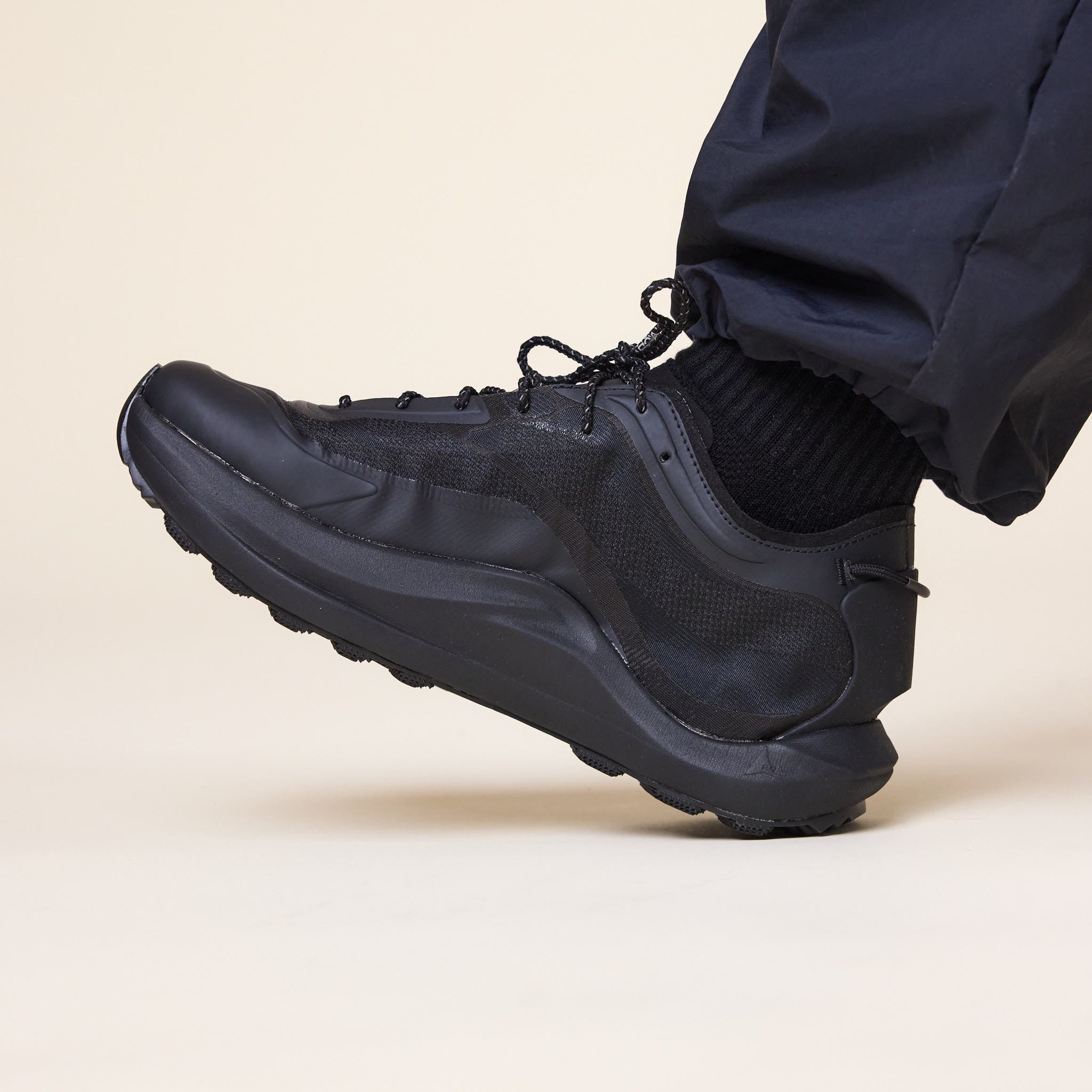 Roa Hiking - Sella Hiking Trainer - Black