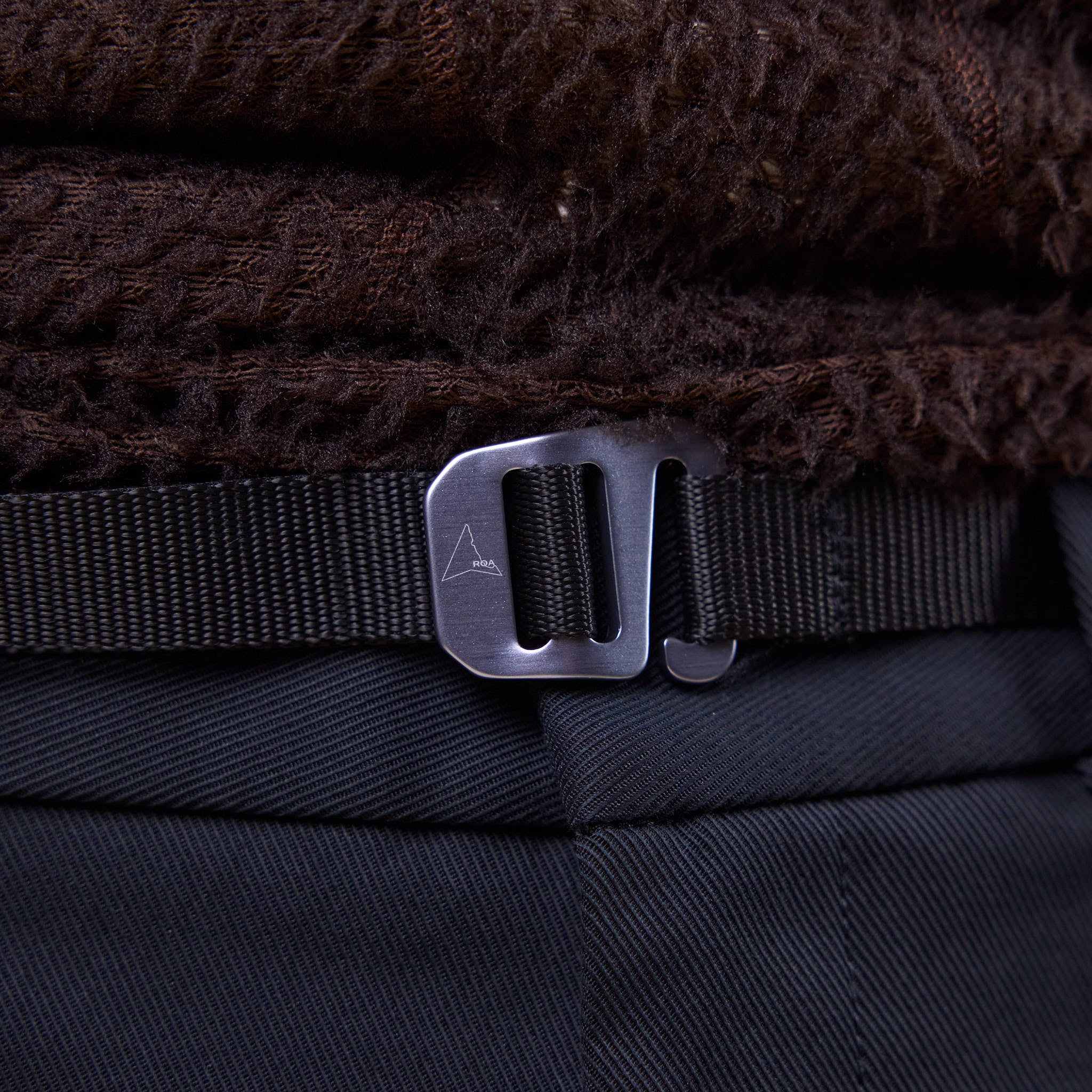 Roa Hiking - Buckle Shorts - Black