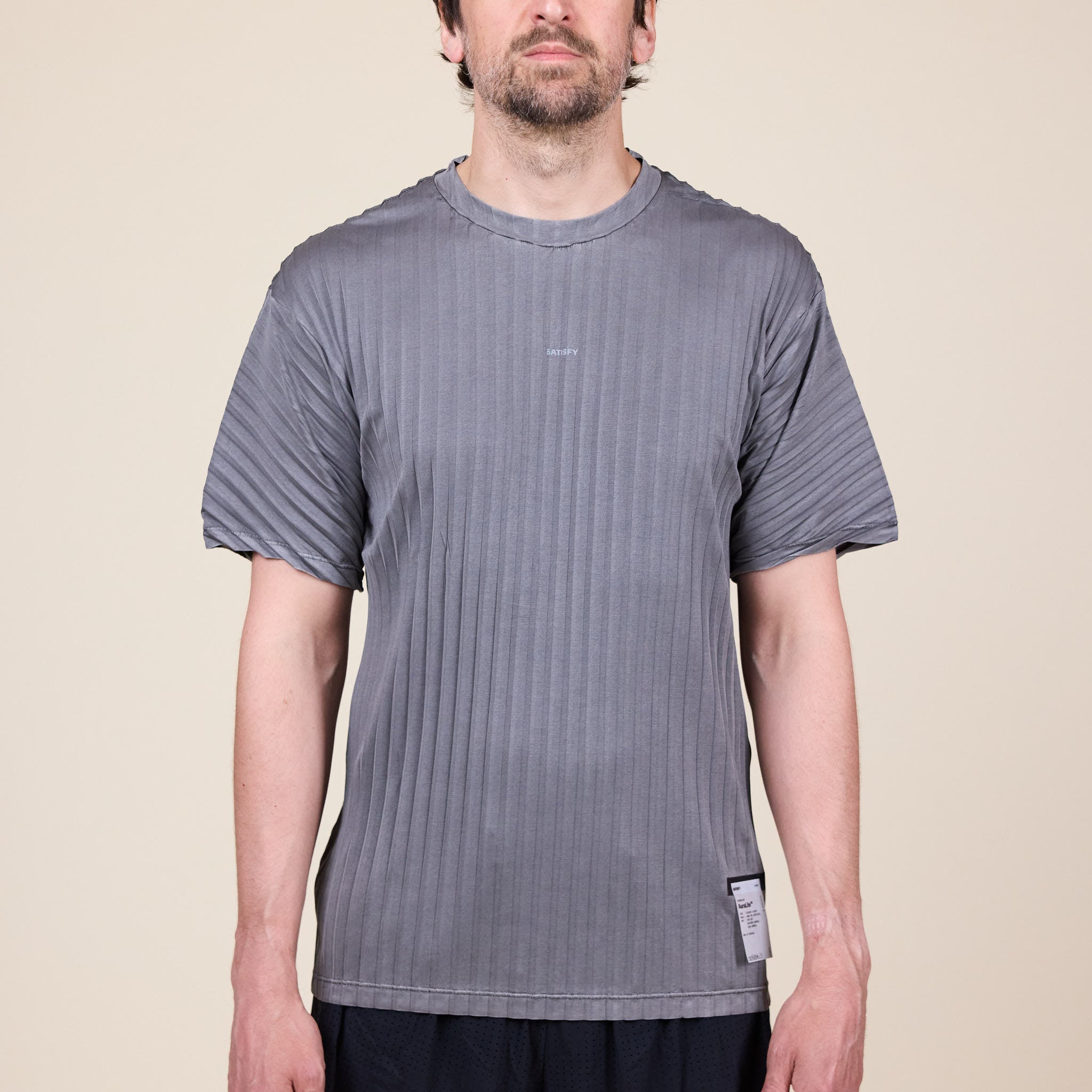 Satisfy Running - AuraLite™ Pleated T-Shirt - Mineral Graphite