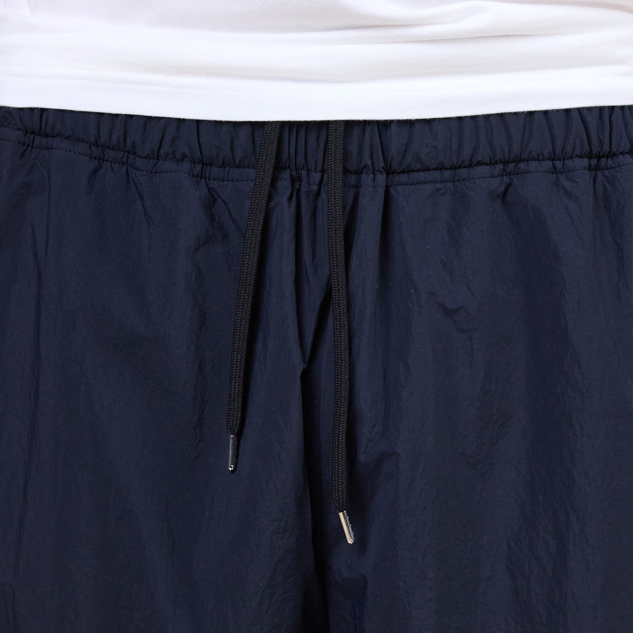 SO SHOP & HOSTEL NAKAMEGURO - Embroidered Nylon Shorts - Black
