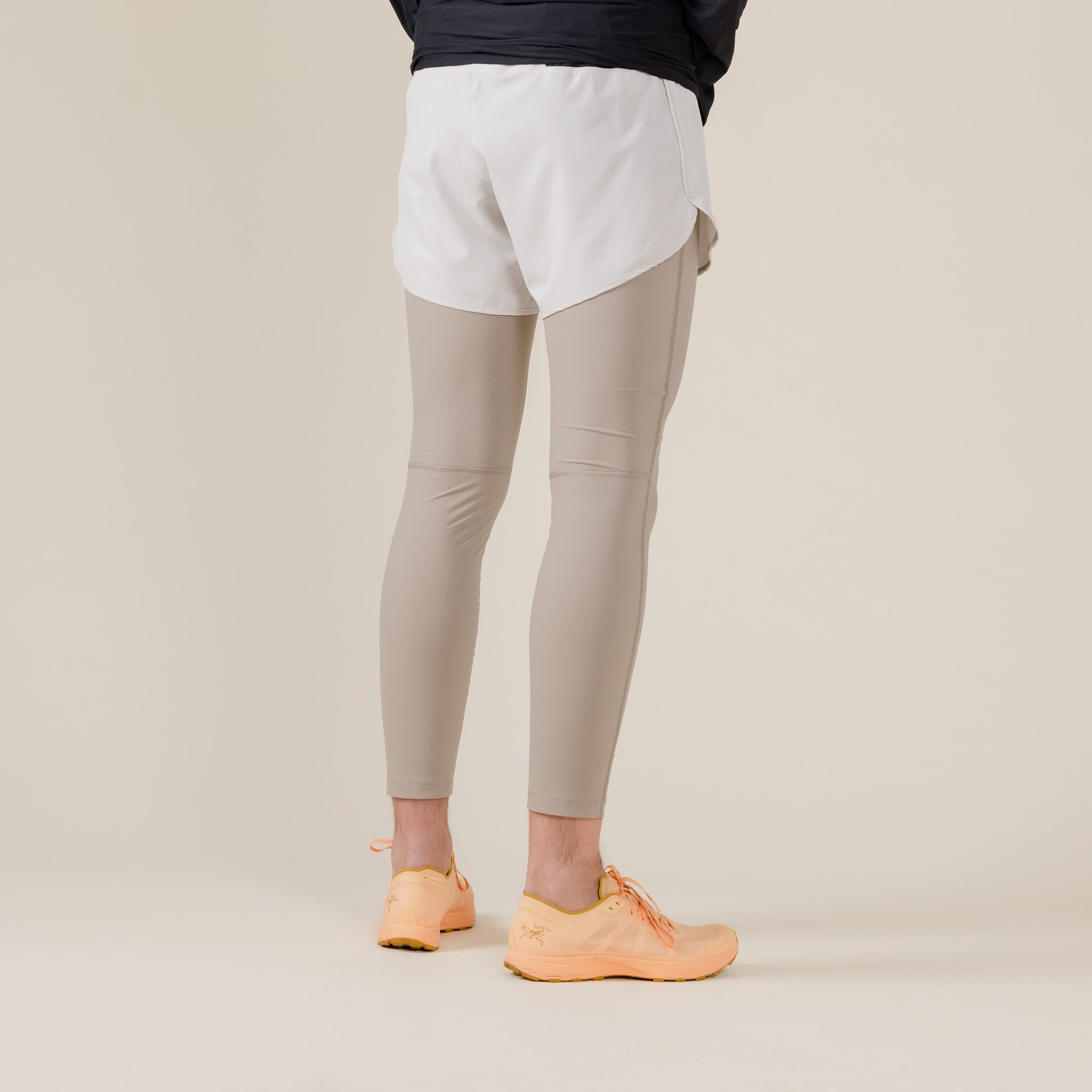 District Vision - Lono Full Length Run Tights - Stone DV0010_STN_S UK stockist best price