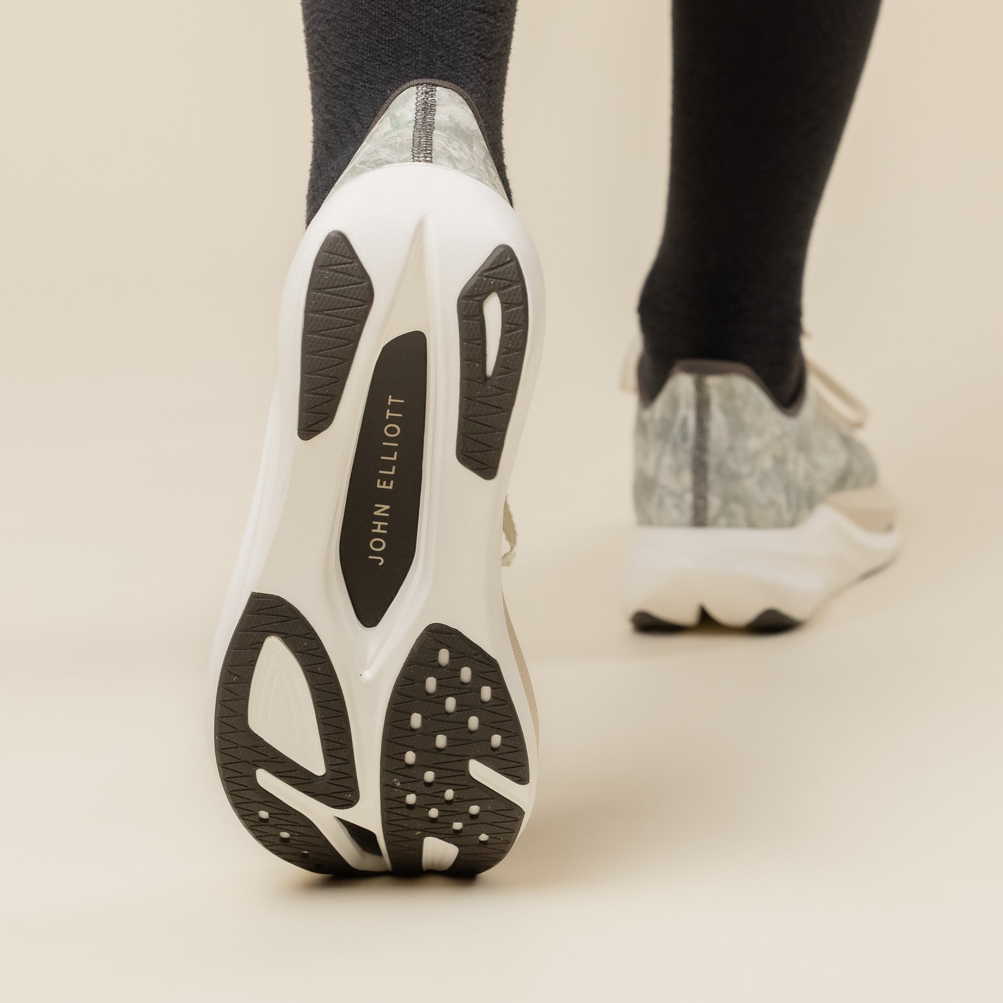 HOKA x John Elliot - Rocket X3 - Spray Green / Antique White