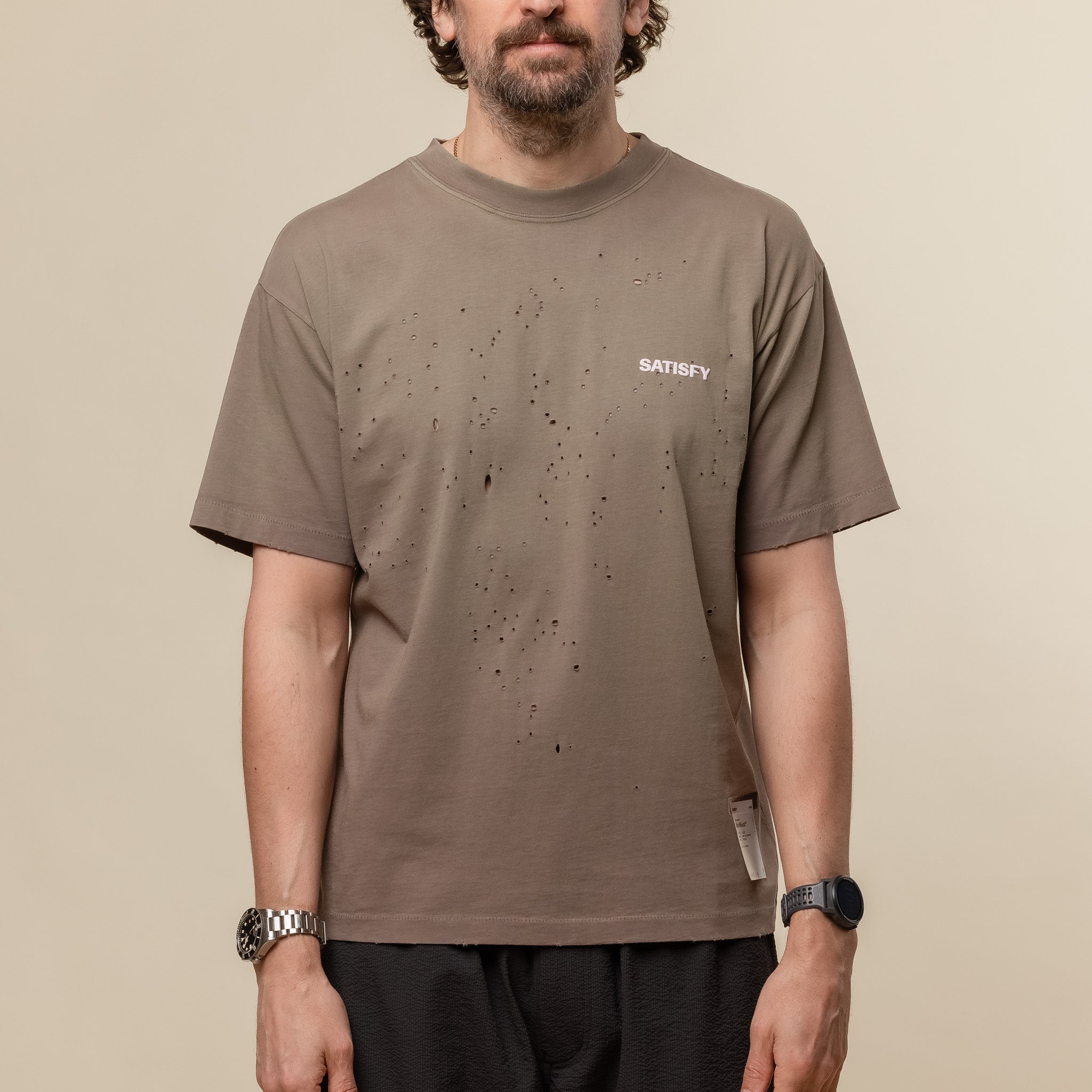 Satisfy Running - MothTech™ T‑Shirt - Sun Bleached Falcon