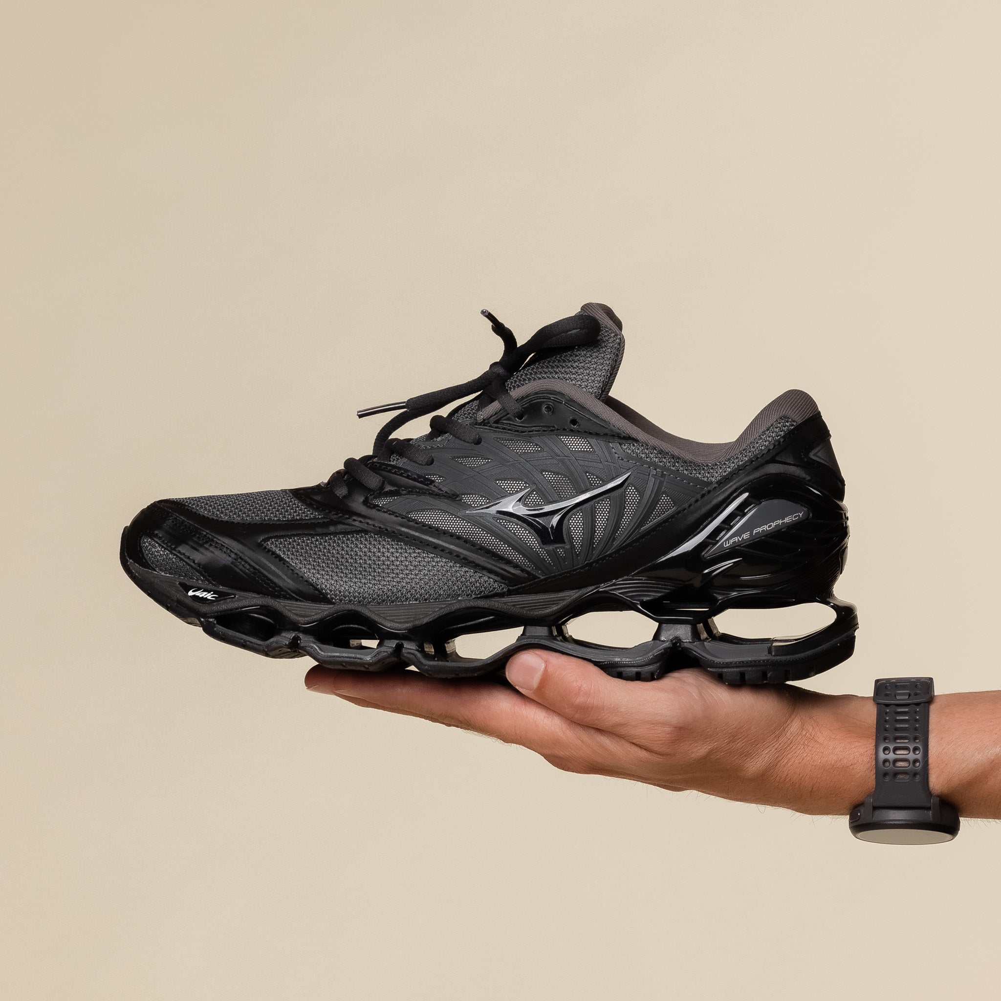 Mizuno - Wave Prophecy LS - Iron Gate / Black / Black Sand