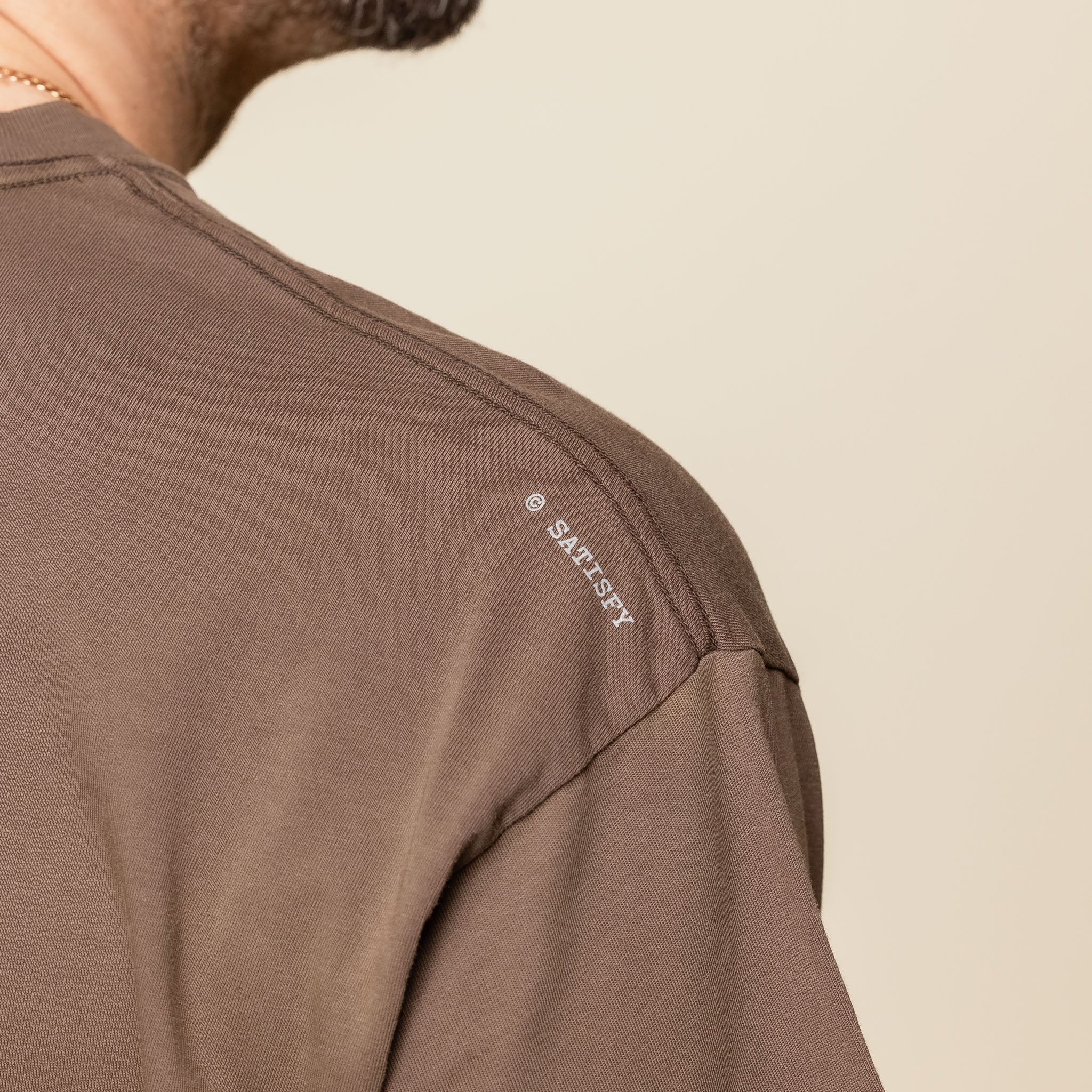 Satisfy Running - MothTech™ T‑Shirt - Sun Bleached Brown