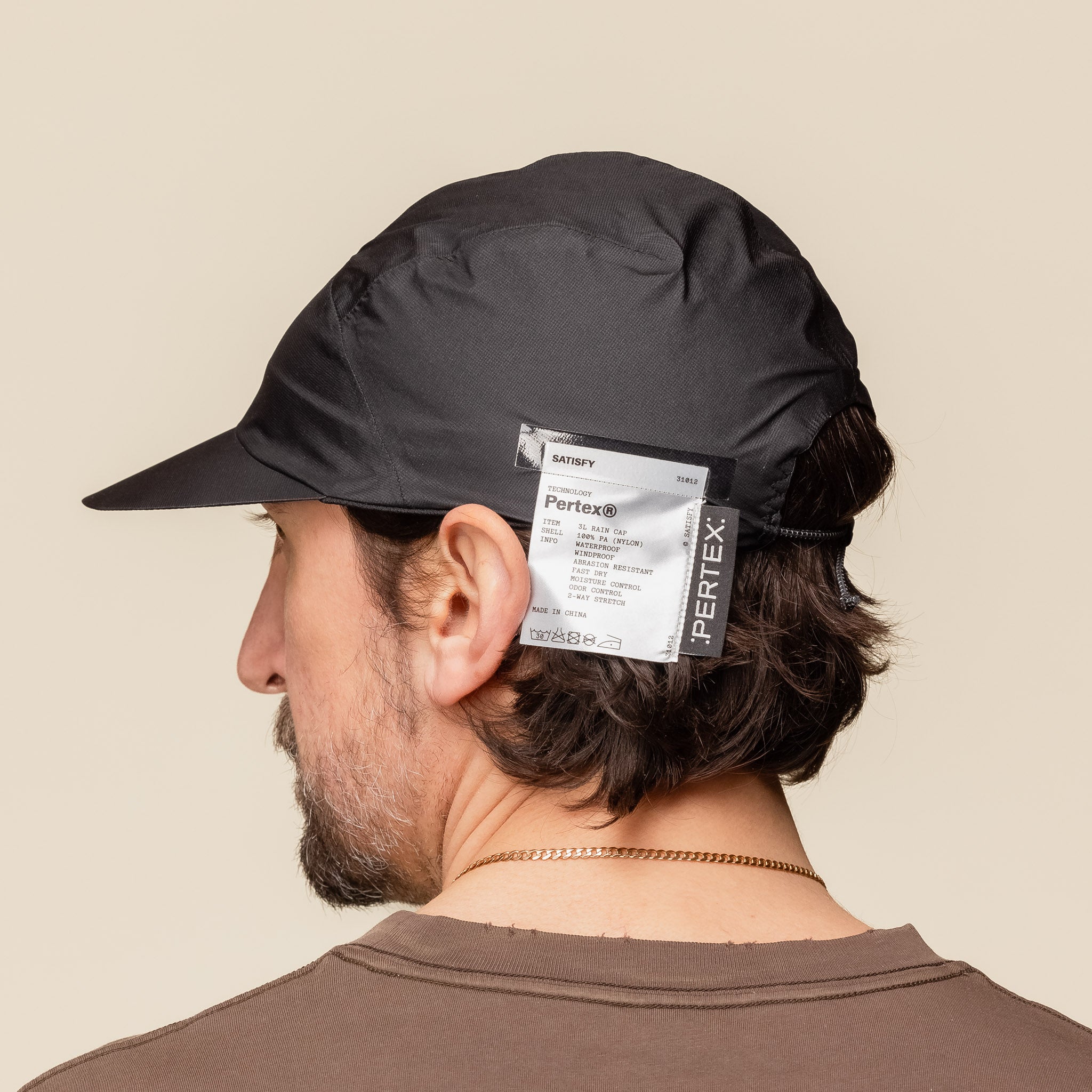 Satisfy Running - Pertex 3L Rain Cap - Black 31012-BK-SA