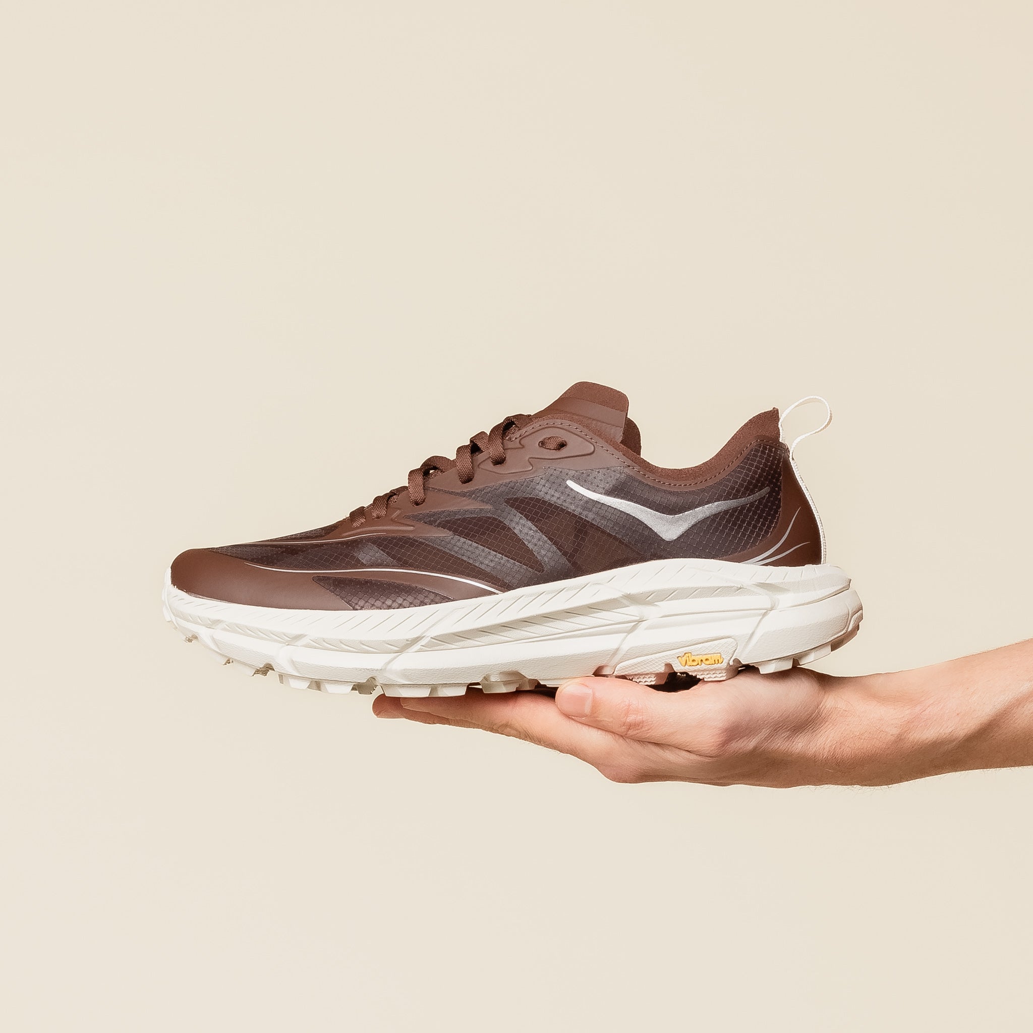 Hoka - Mafate Speed 4 Lite - Cold Brew / Oat Milk