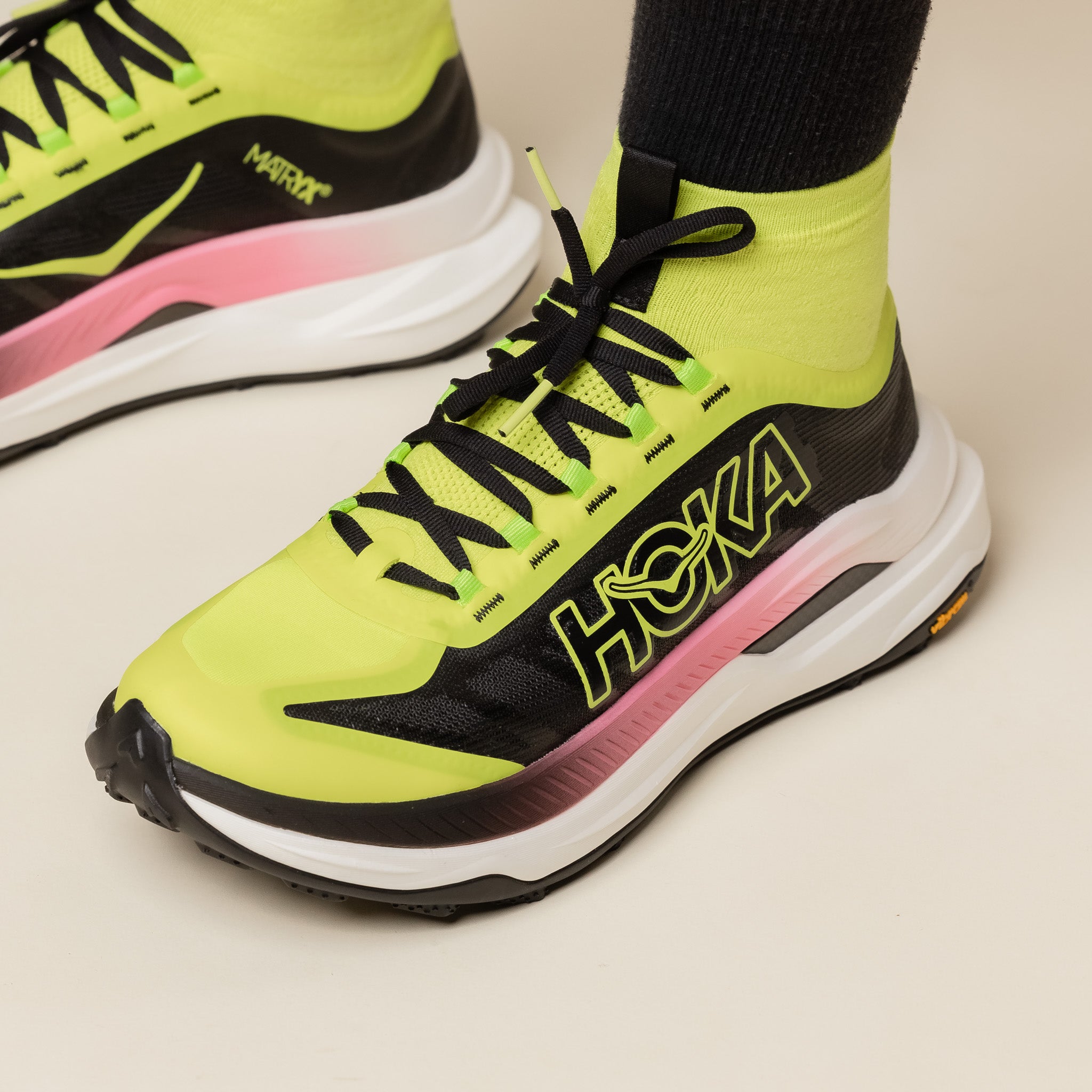 Hoka - Tecton X3 - Neon Hoka Citrus / Black