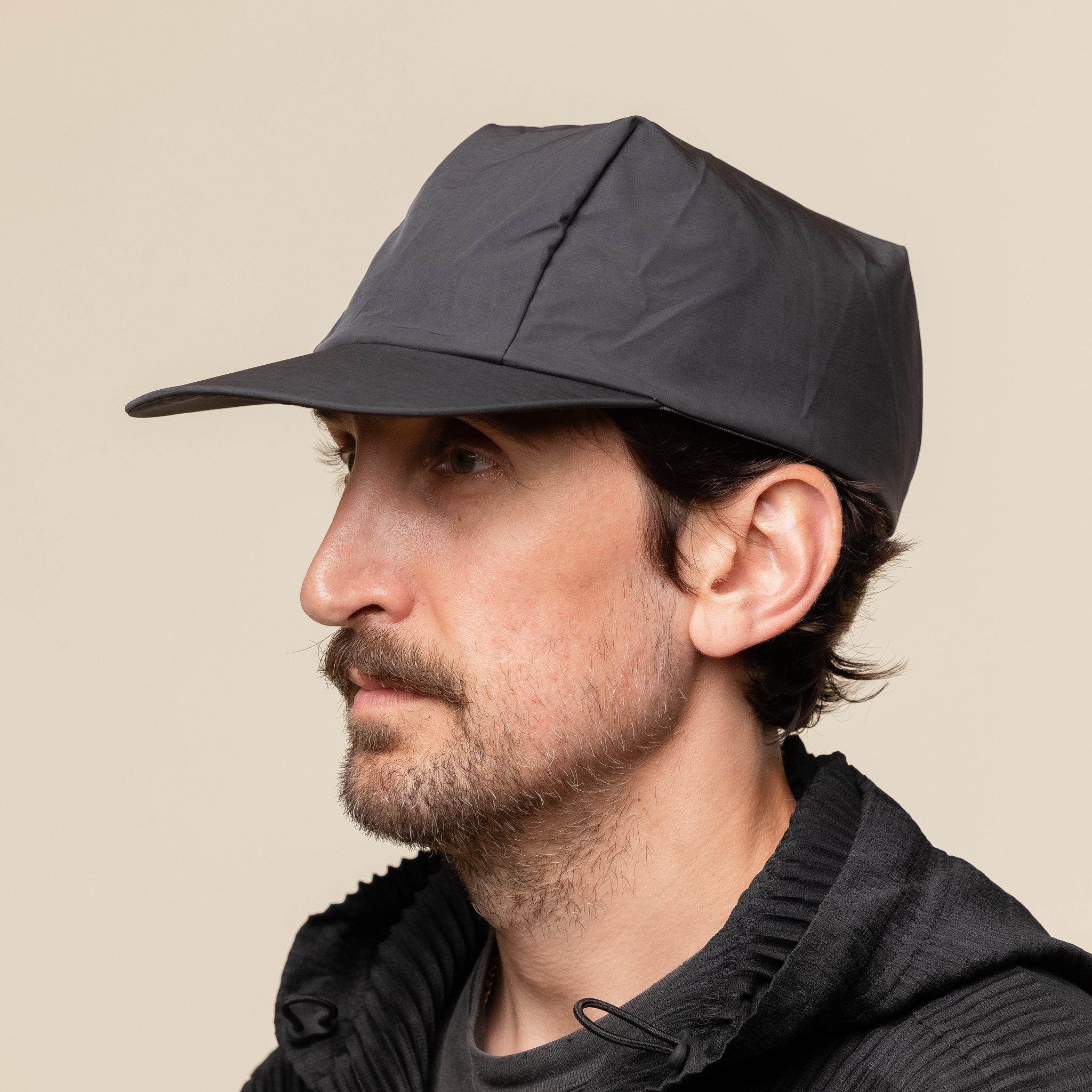 Homme Plissé Issey Miyake - Stone Cap - Black