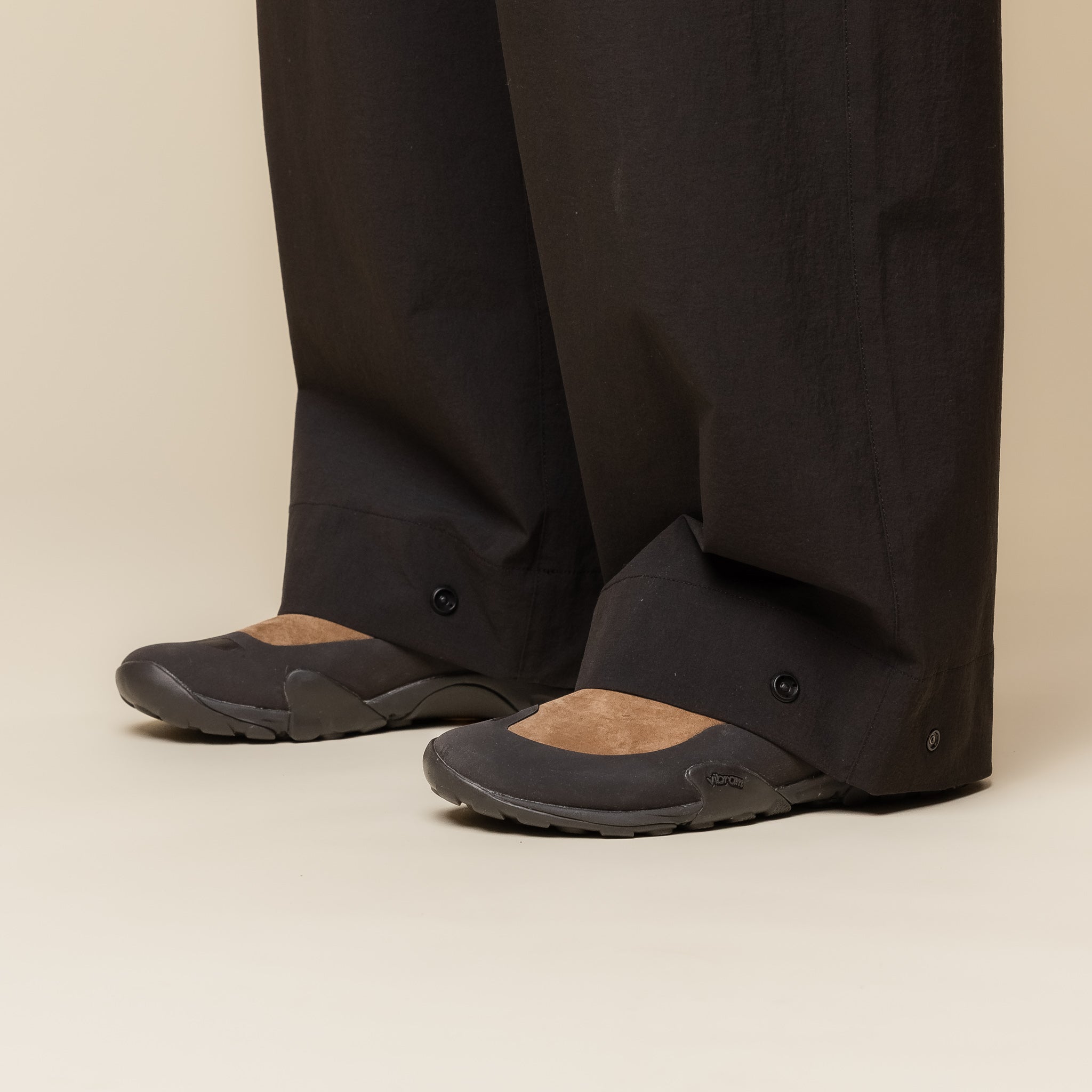 New Balance - Tokyo Design Studio MT10T - Raw Leather / Black Cement