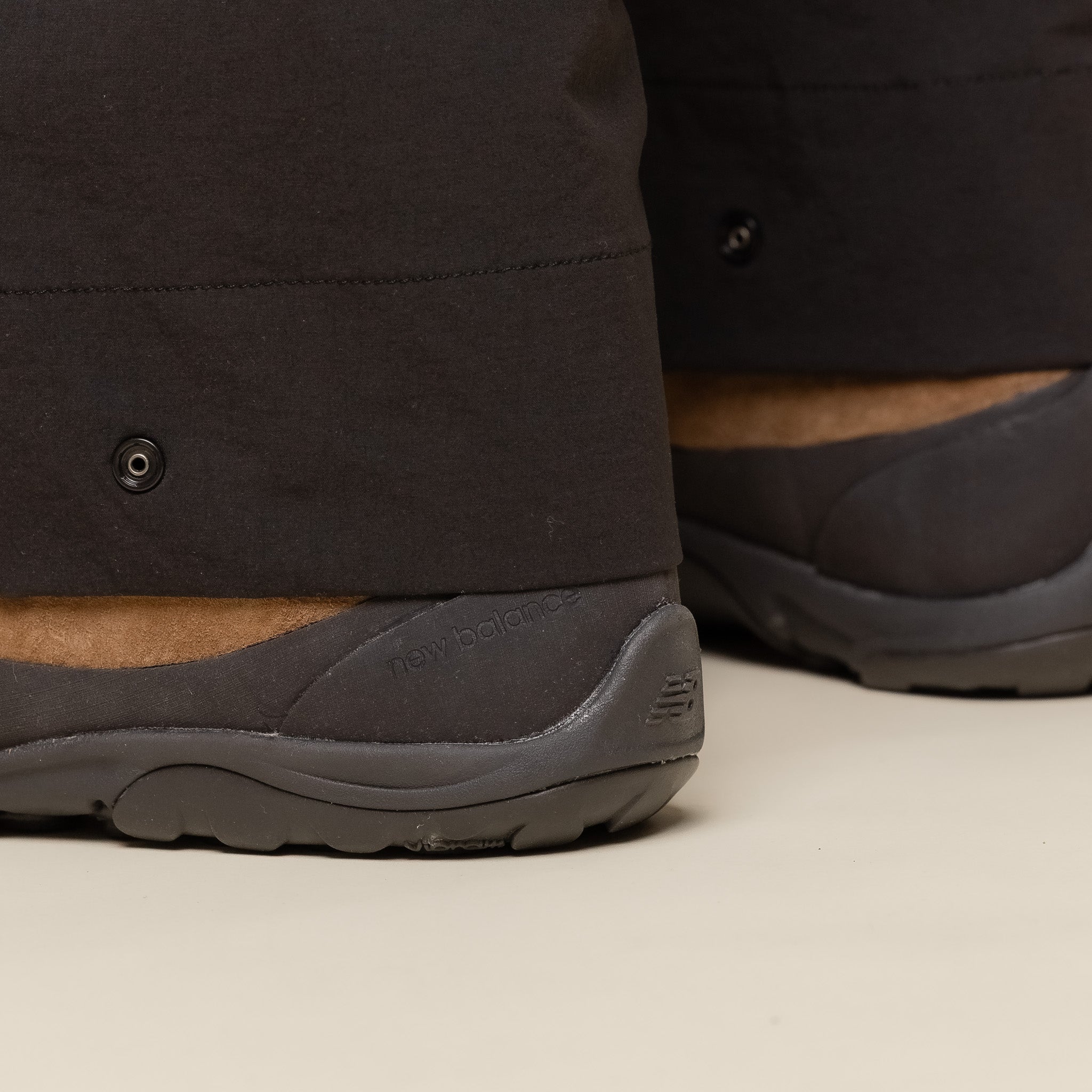 New Balance - Tokyo Design Studio MT10T - Raw Leather / Black Cement