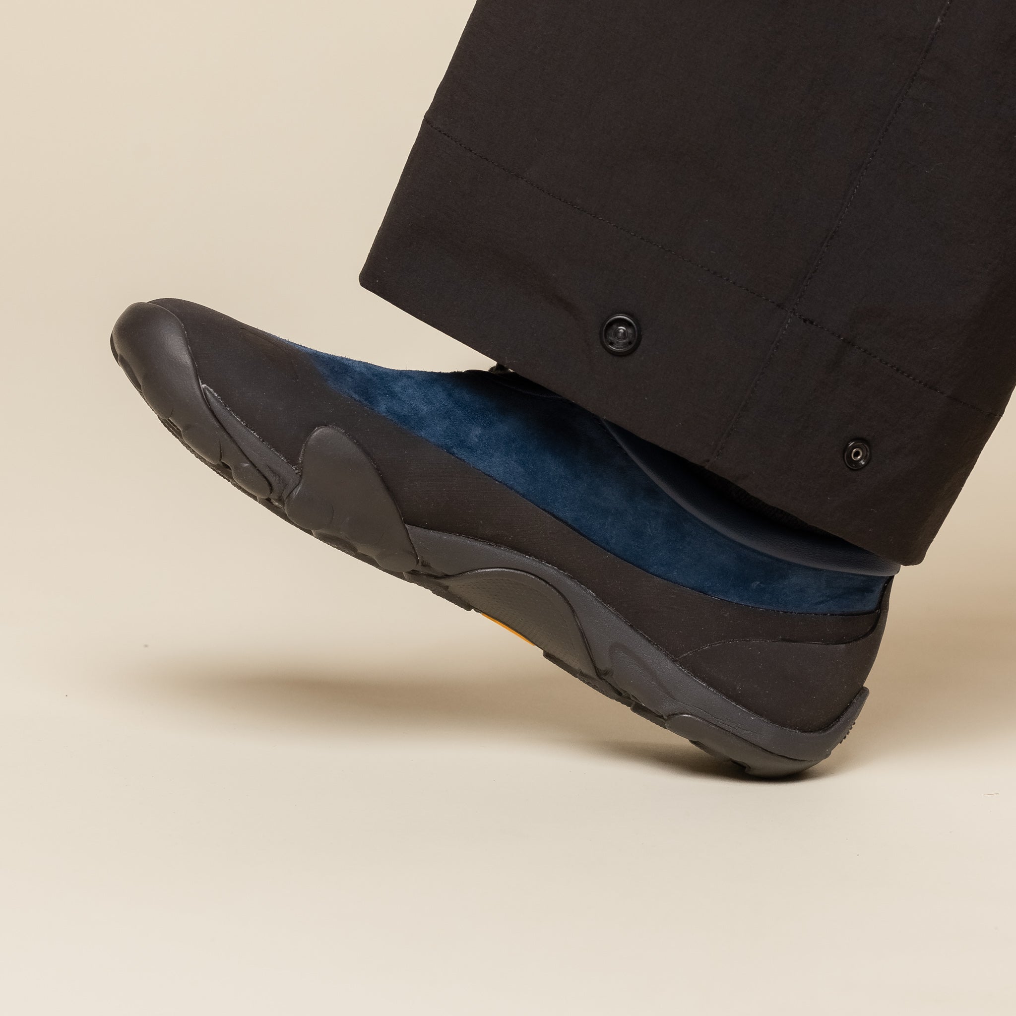 New Balance - Tokyo Design Studio MT10T - NB Navy / Black Cement